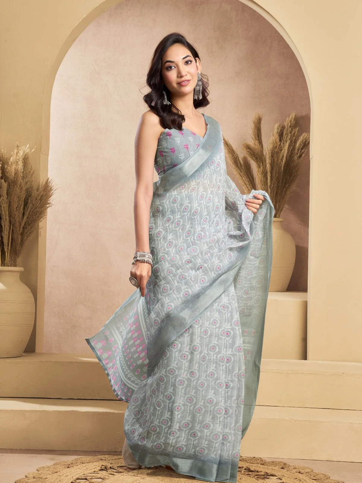 Odette Grey Cotton Linen Zari Work Saree For Women - Image 2