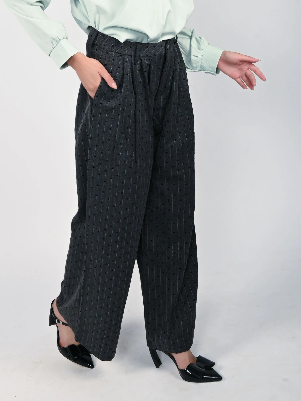 Odette Grey Cotton Polyester Self Design Trouser For Women - Image 2
