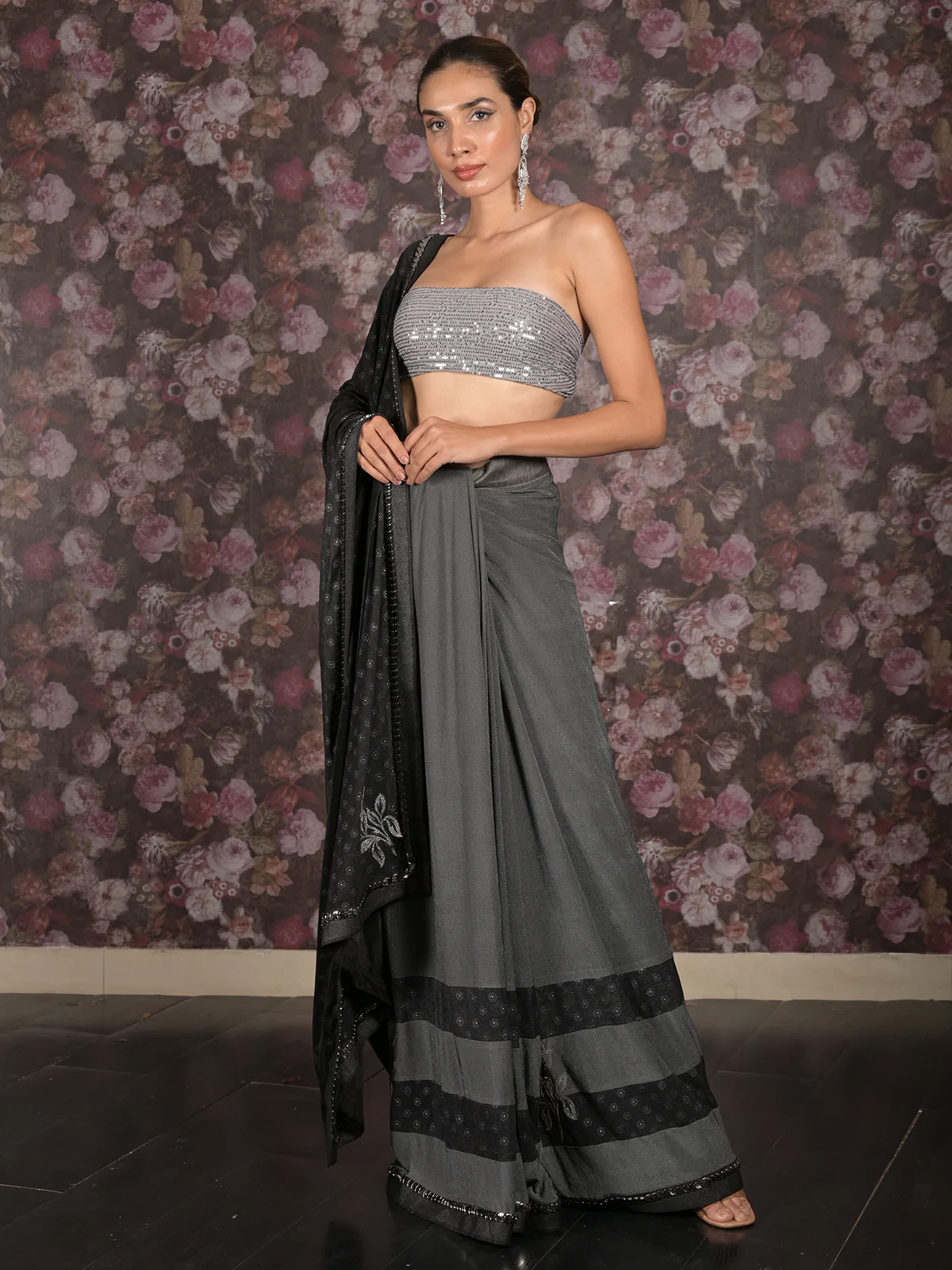 Odette Grey Embellished Lycra Saree with Unstitched Blouse for Women - Image 2