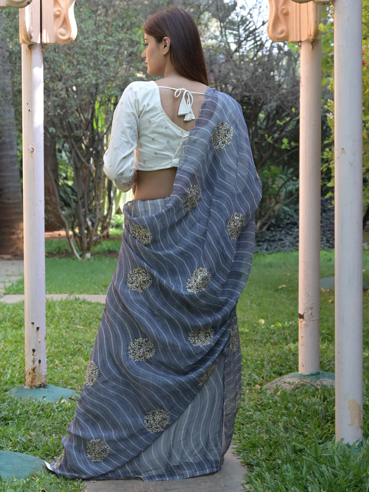 Odette Grey Embroidered Simmar Saree with Unstitched Blouse for Women - Image 3