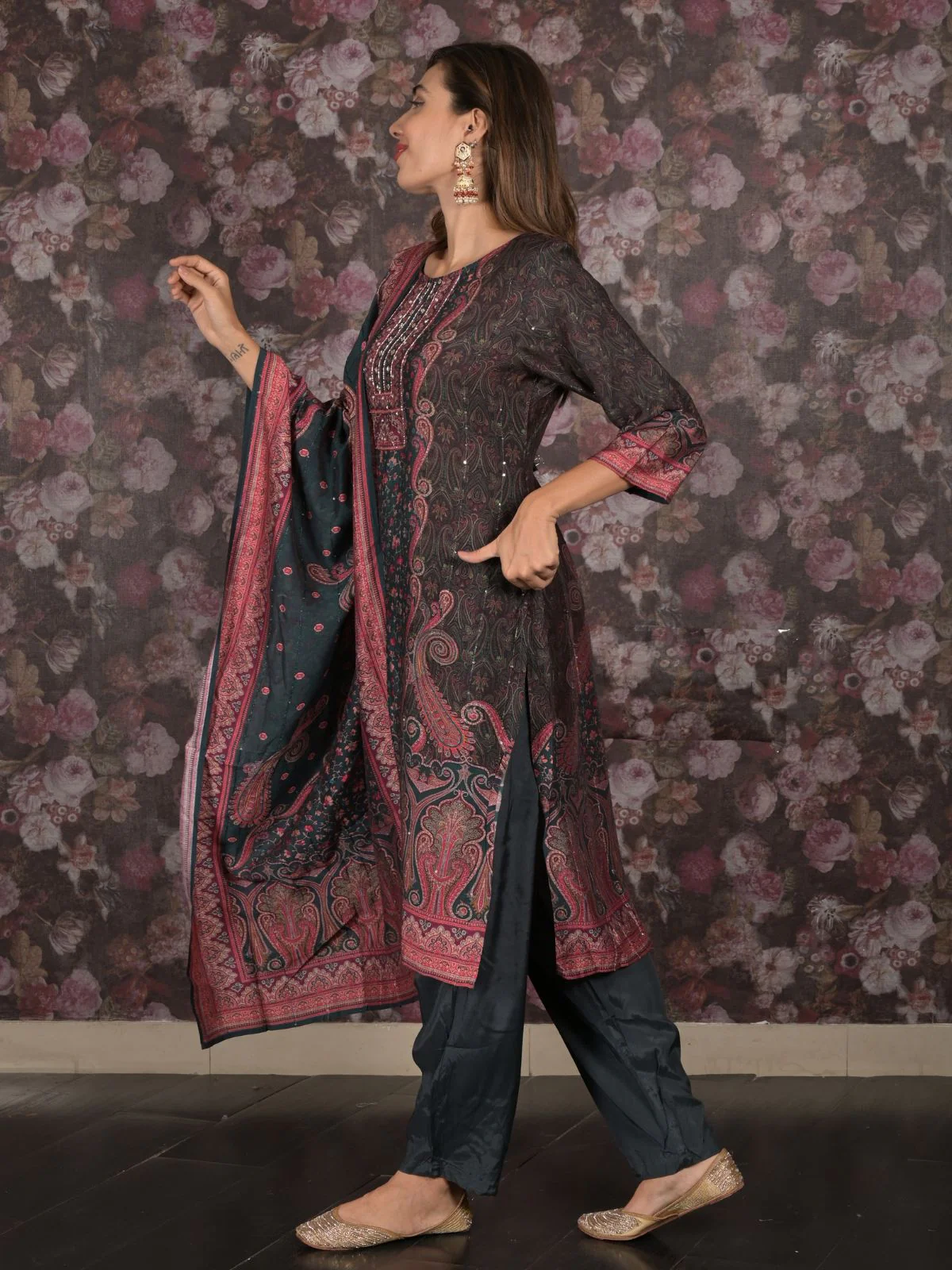Odette Grey Ethnic Motifs Printed Embroidered Rayon Stitched Kurta Set for Women - Image 3