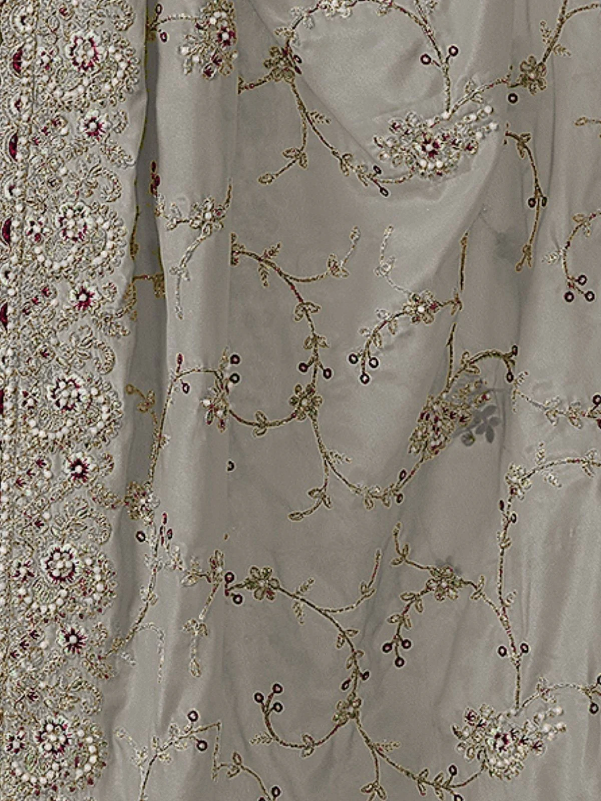 Odette Grey Georgette Embellished Elegant Saree For Women - Image 4