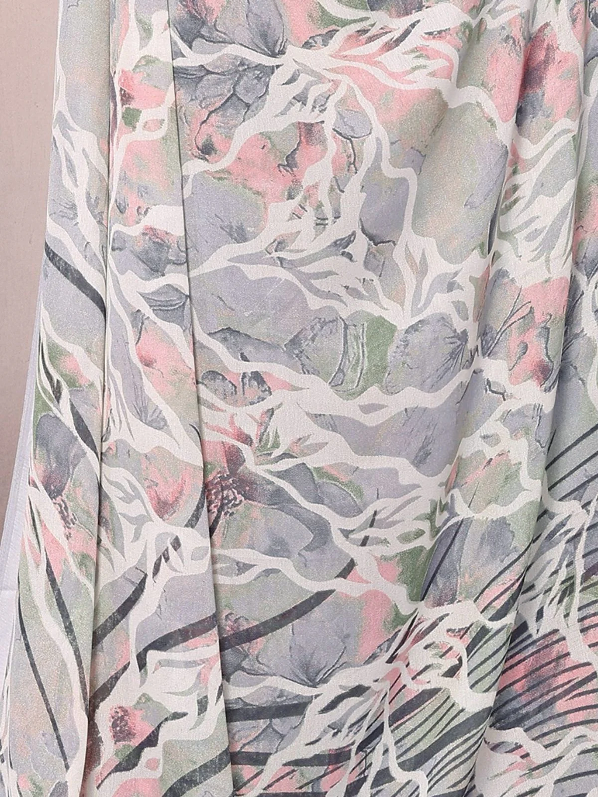 Odette Grey Georgette Printed Saree For Women - Image 5