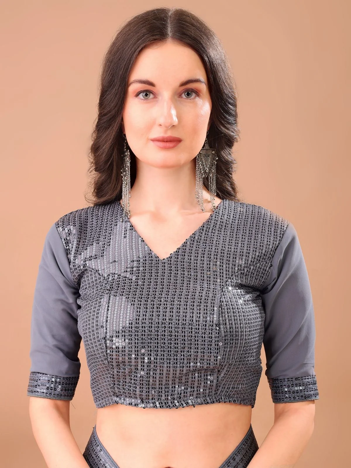 Odette Grey Georgette Sequin Elegant Saree For Women - Image 4