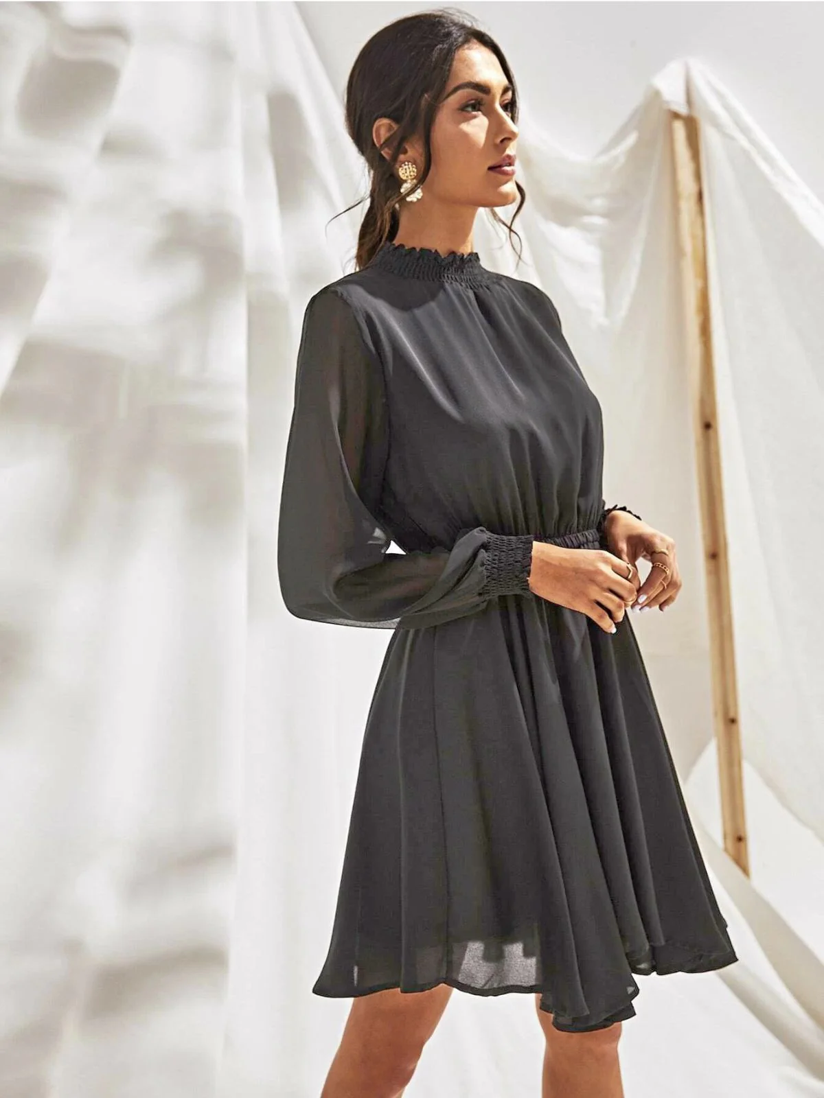 Odette Grey Georgette Solid Dress For Women - Image 3