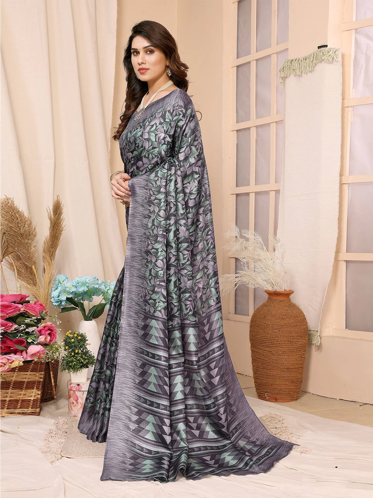 Odette Grey Cotton Printed Saree With Unstitched Blouse For Women - Image 2