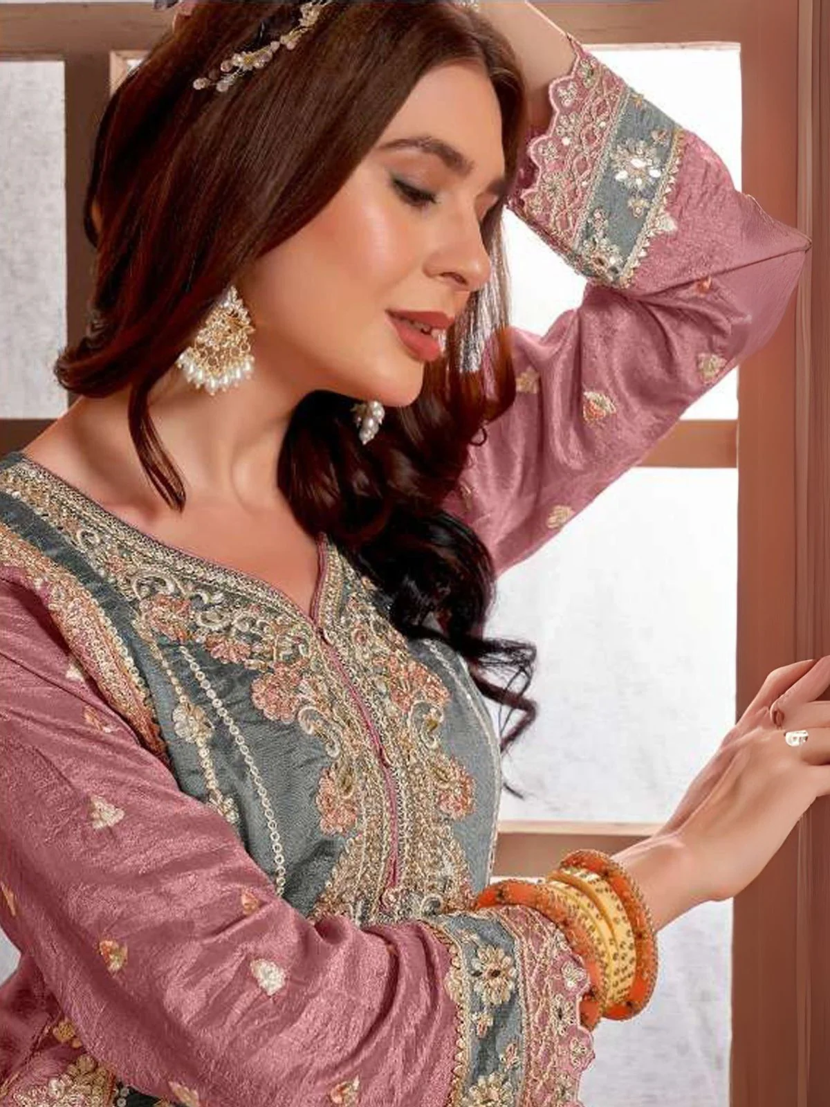 Odette Grey Silk Blend Embroidered Semi-Stitched Kurta Set For Women - Image 2