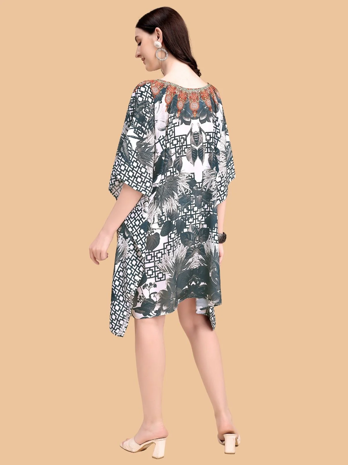 Odette Grey Silk Blend Printed Kaftan For Women - Image 3