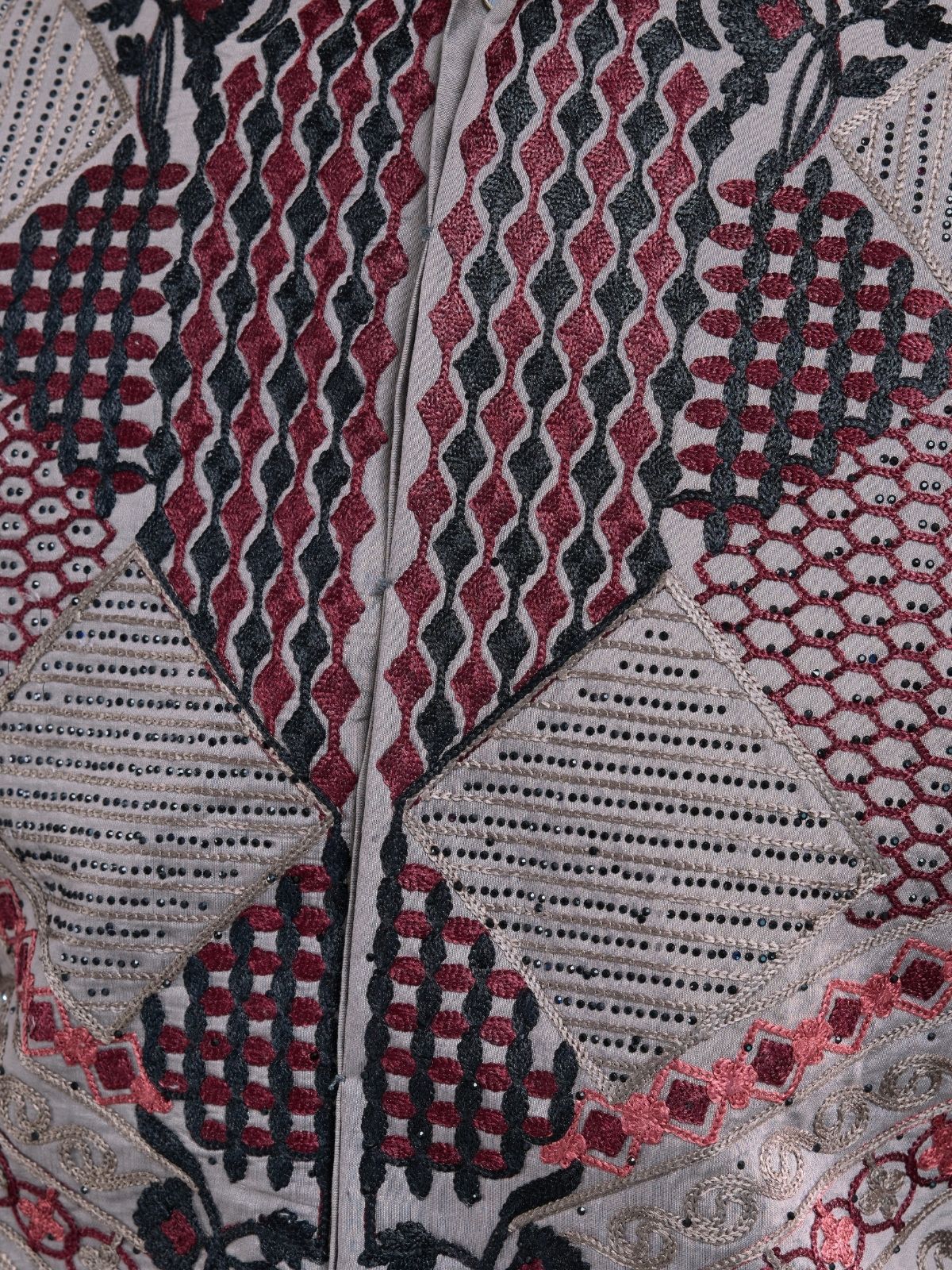 Odette Grey Viscose Silk Embroidered Stitched Kurta For Men - Image 6