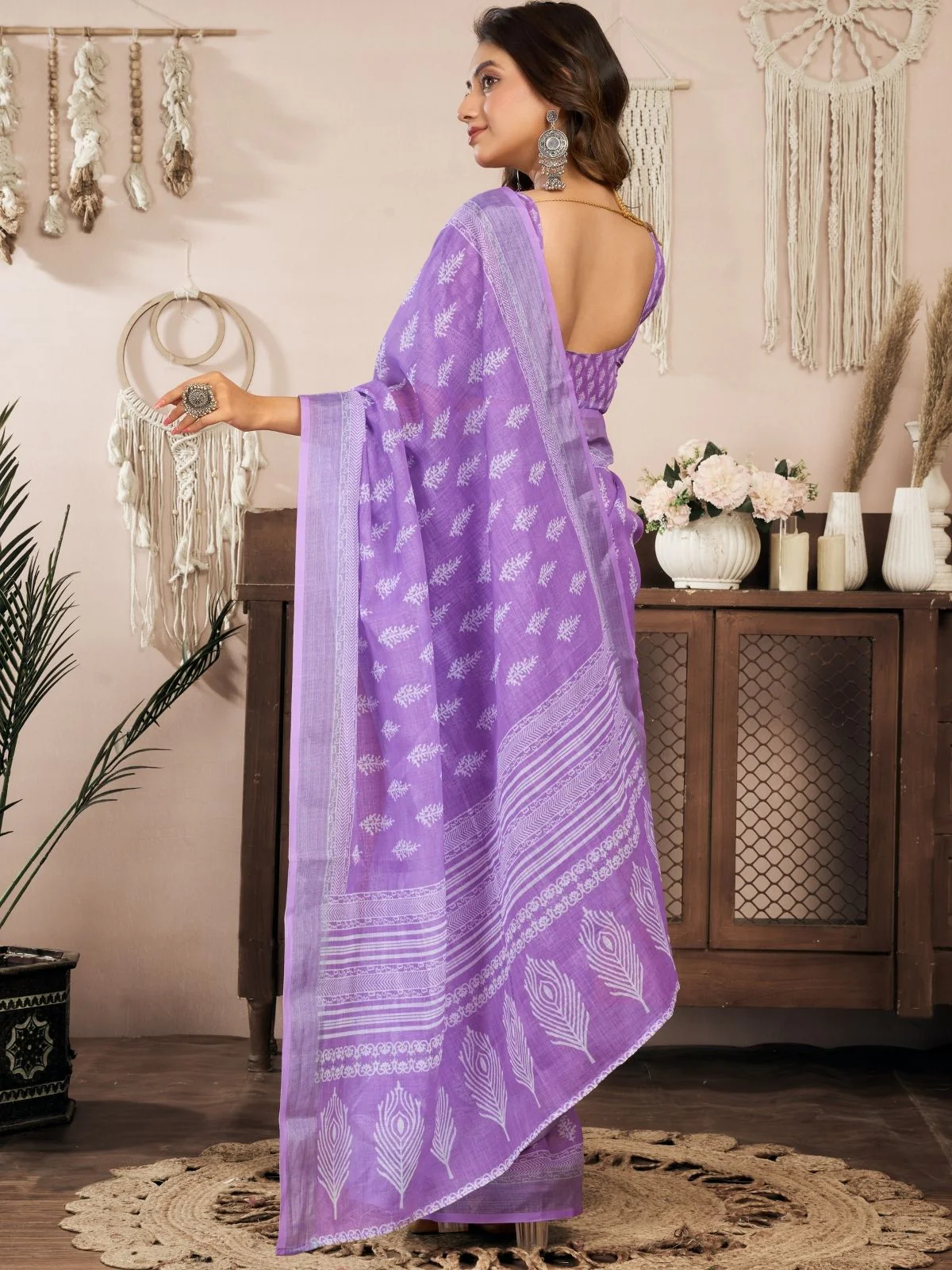 Odette Lavender Cotton Linen Zari Work Saree For Women - Image 4