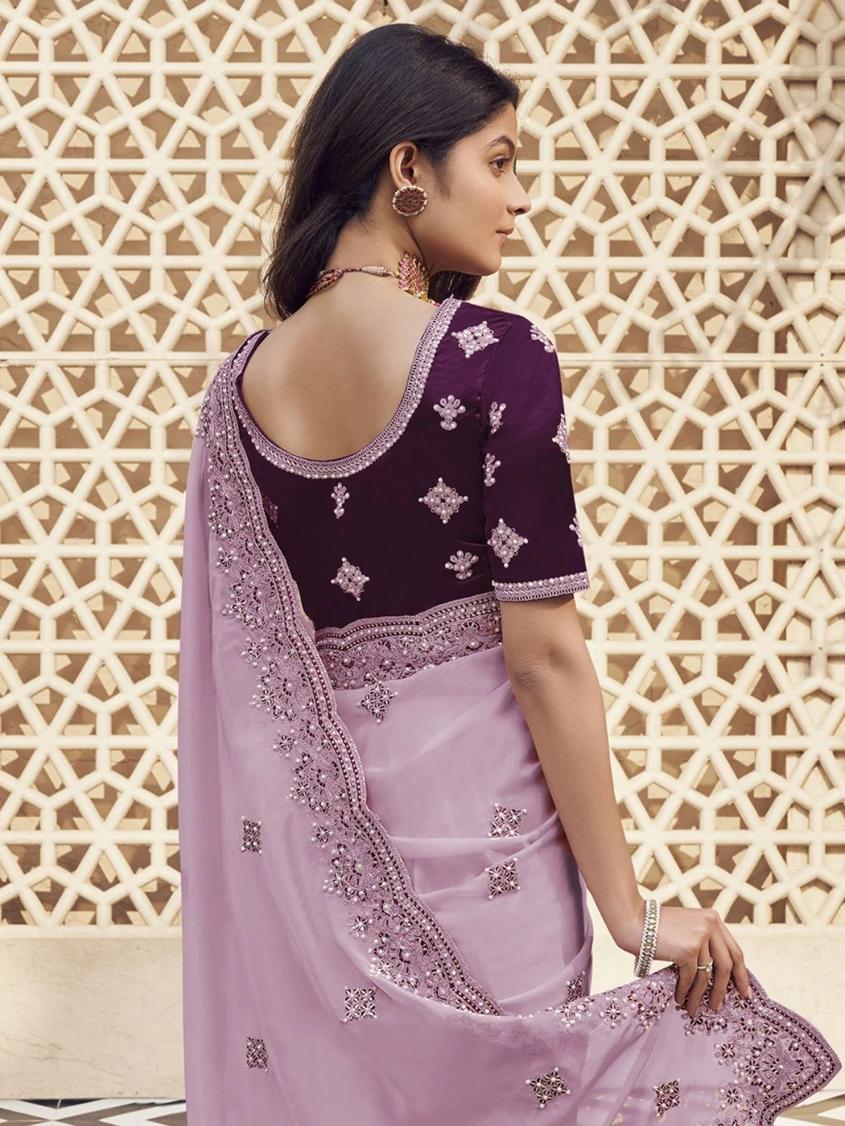 Odette Lavender Georgette Embroidered Elegant Saree For Women - Image 2