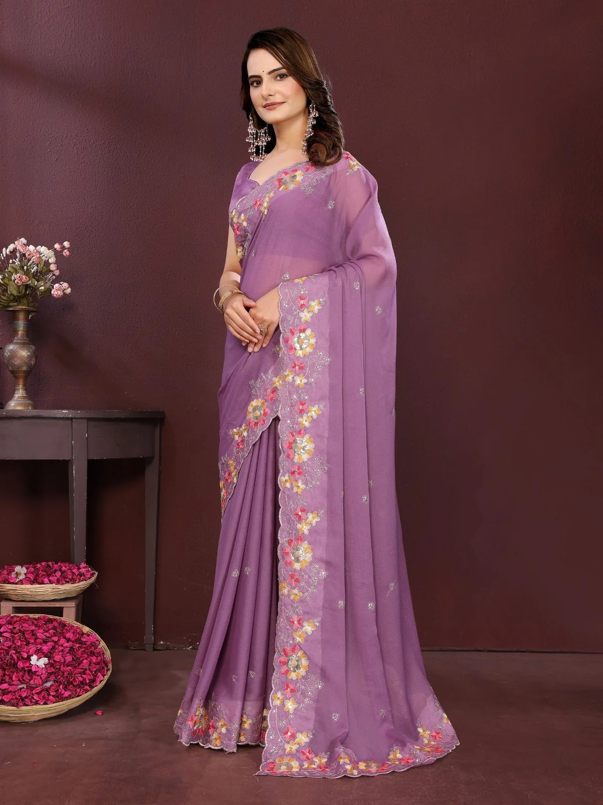 Odette Lavender Georgette Solid Saree For Women - Image 2