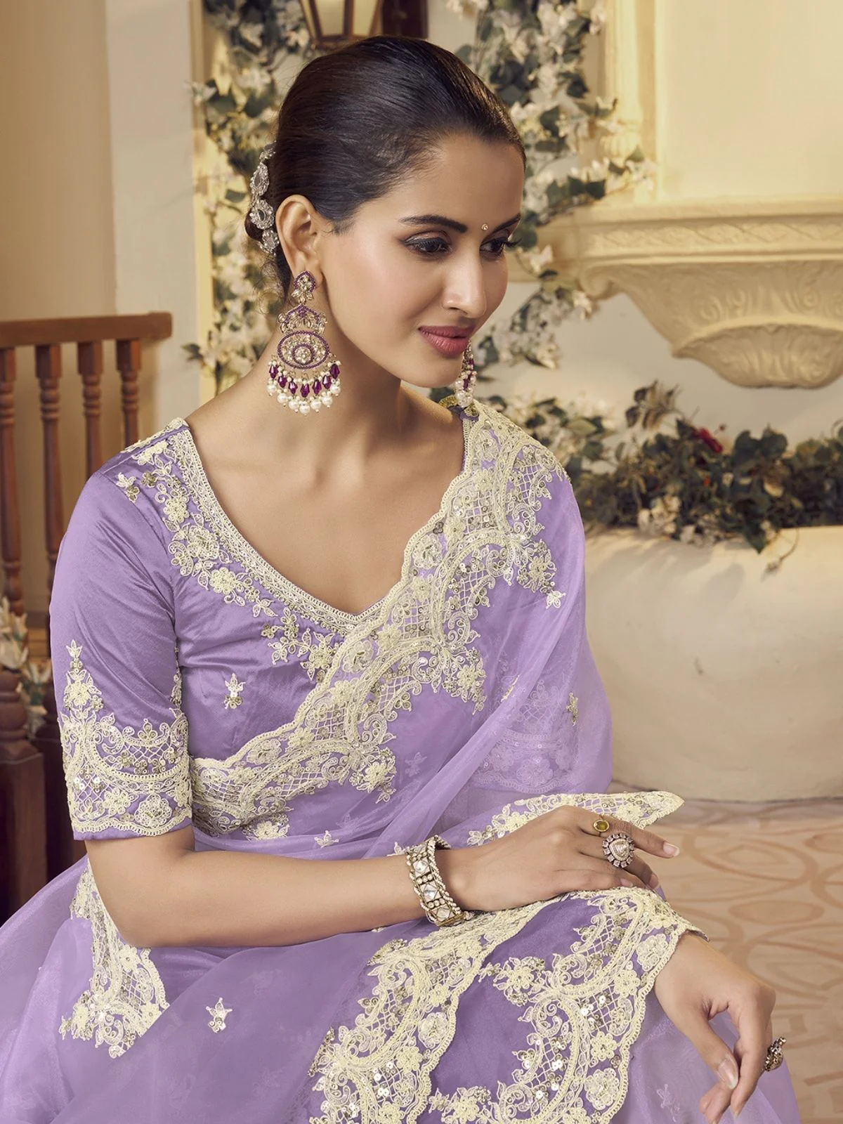 Odette Lavender Organza Embellished Elegant Saree For Women - Image 3