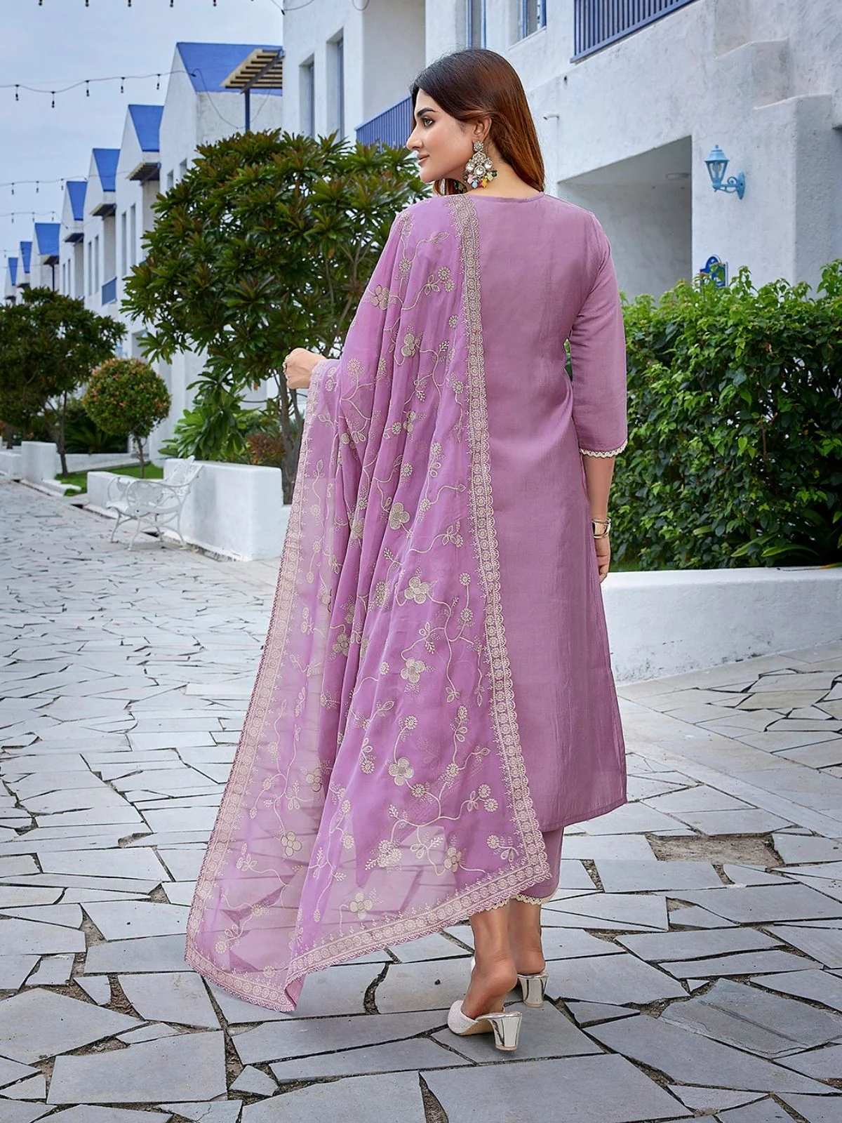 Odette Lavender  Silk Blend Embroidered Stiched Kurta Set For Women - Image 3