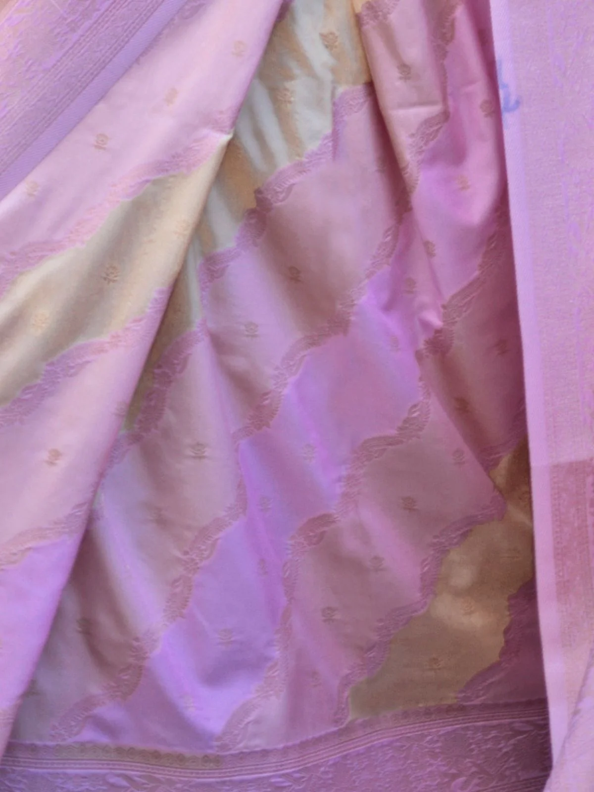 Odette Lavender Silk Blend Woven Saree With Unstitched Blouse For Women - Image 3