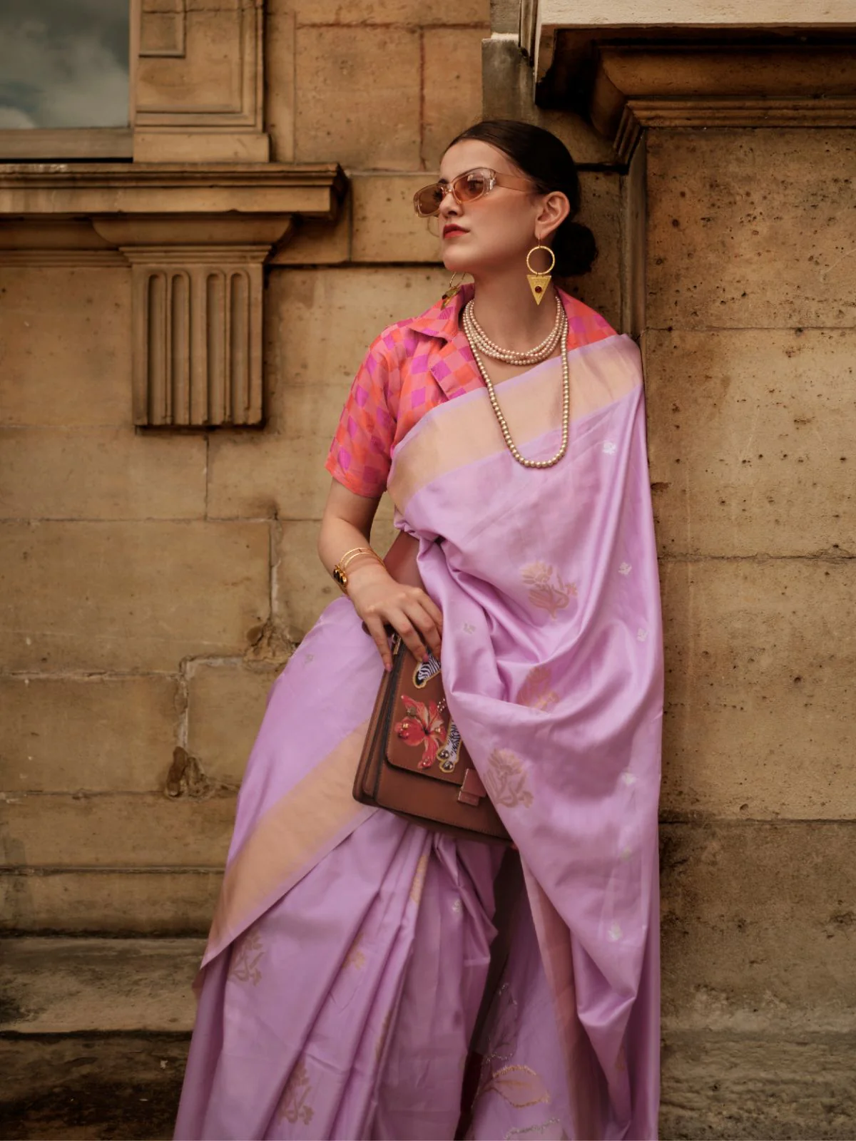 Odette Lavender Soft Silk Woven Saree With Unstitched Blouse For Women - Image 2