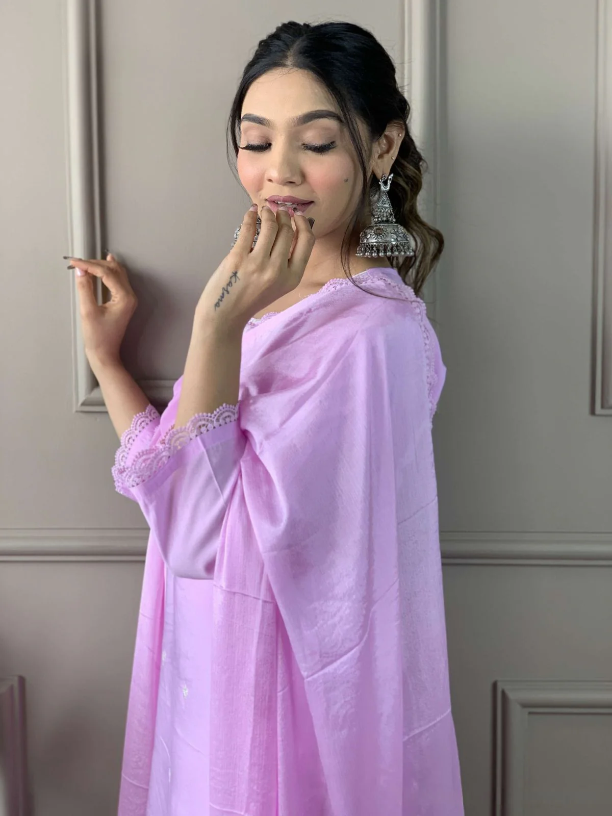 Odette Lavender Viscose Embroidered Stitched Kurta Set For Women - Image 5
