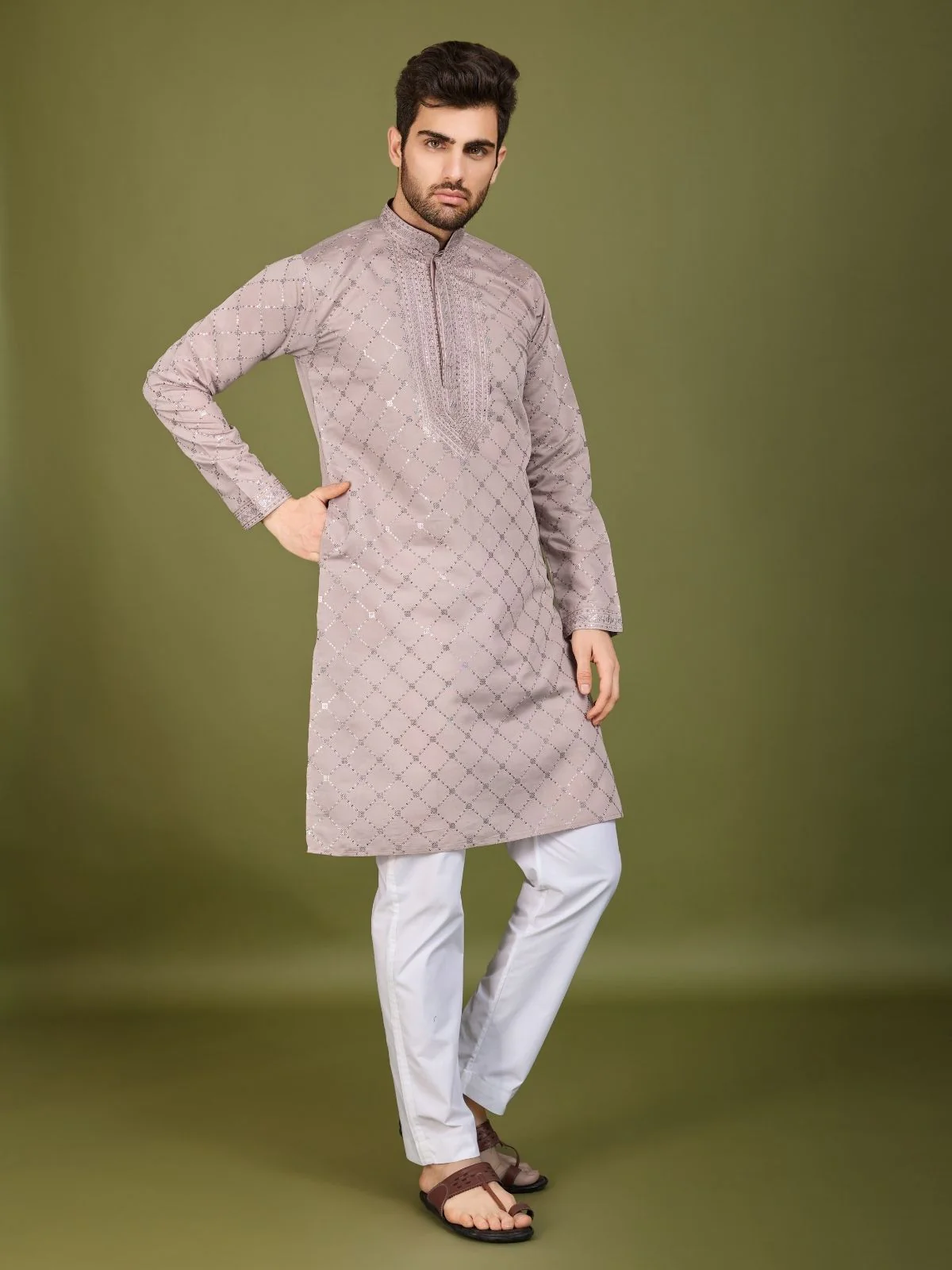 Odette Lavender Viscose Silk Embellished Stitched Kurta For Men - Image 3