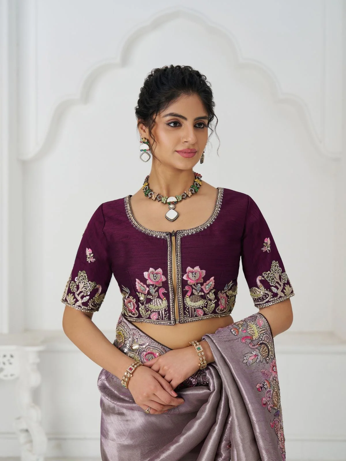 Odette Lavender Viscose Silk Embroidered Saree For Women - Image 6