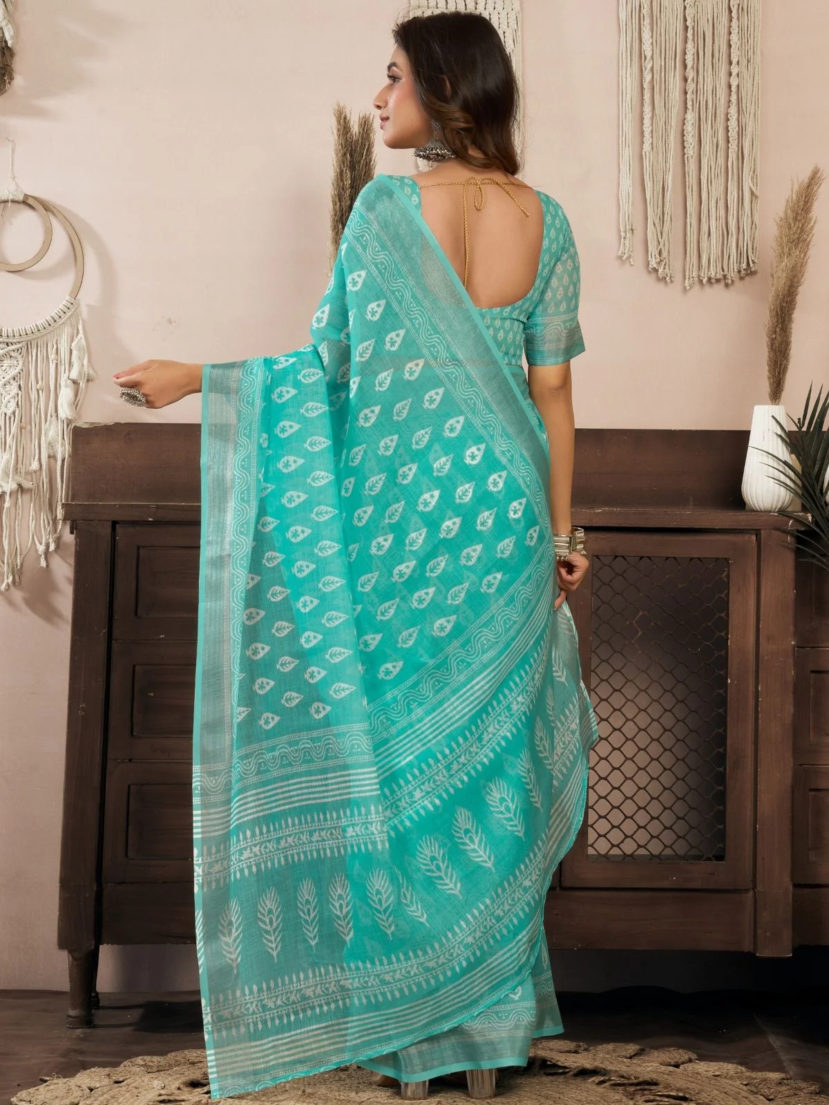 Odette Light Blue Cotton Linen Zari Work Saree For Women - Image 3