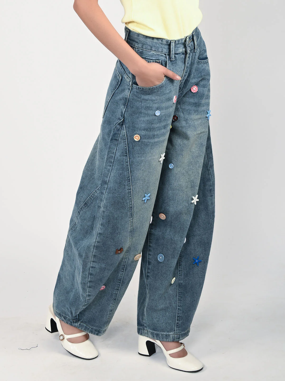 Odette Light Blue Denim Button Work Jeans For Women - Image 4