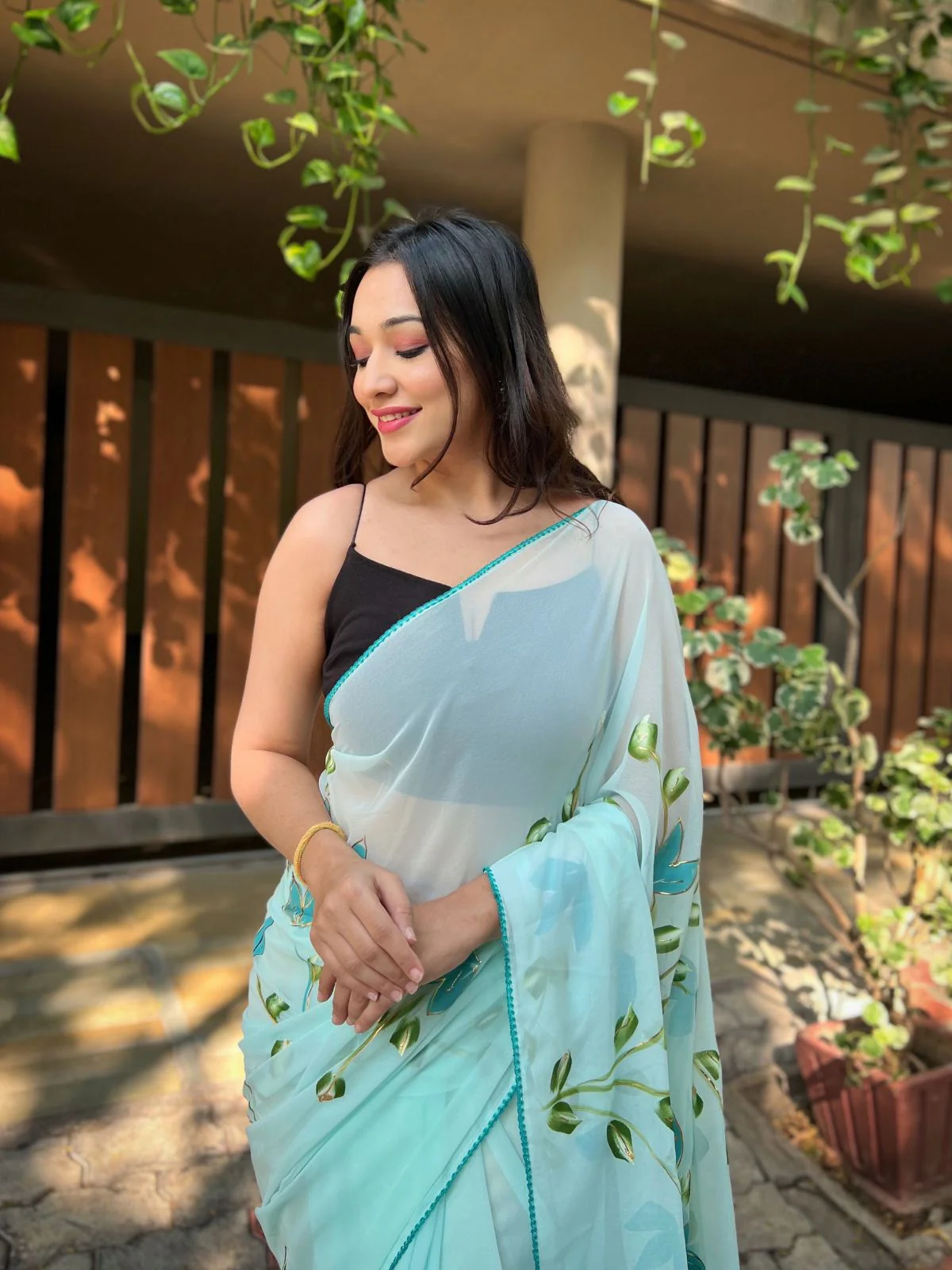 Odette Light Blue Georgette Printed Saree With Unstitched Blouse For Women - Image 2