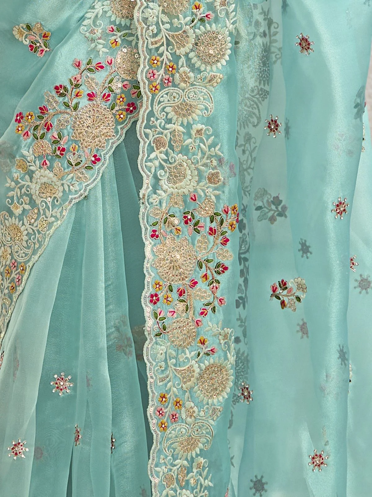 Odette Light Blue Organza Embroidered Saree With Unstitched Blouse For Women - Image 4