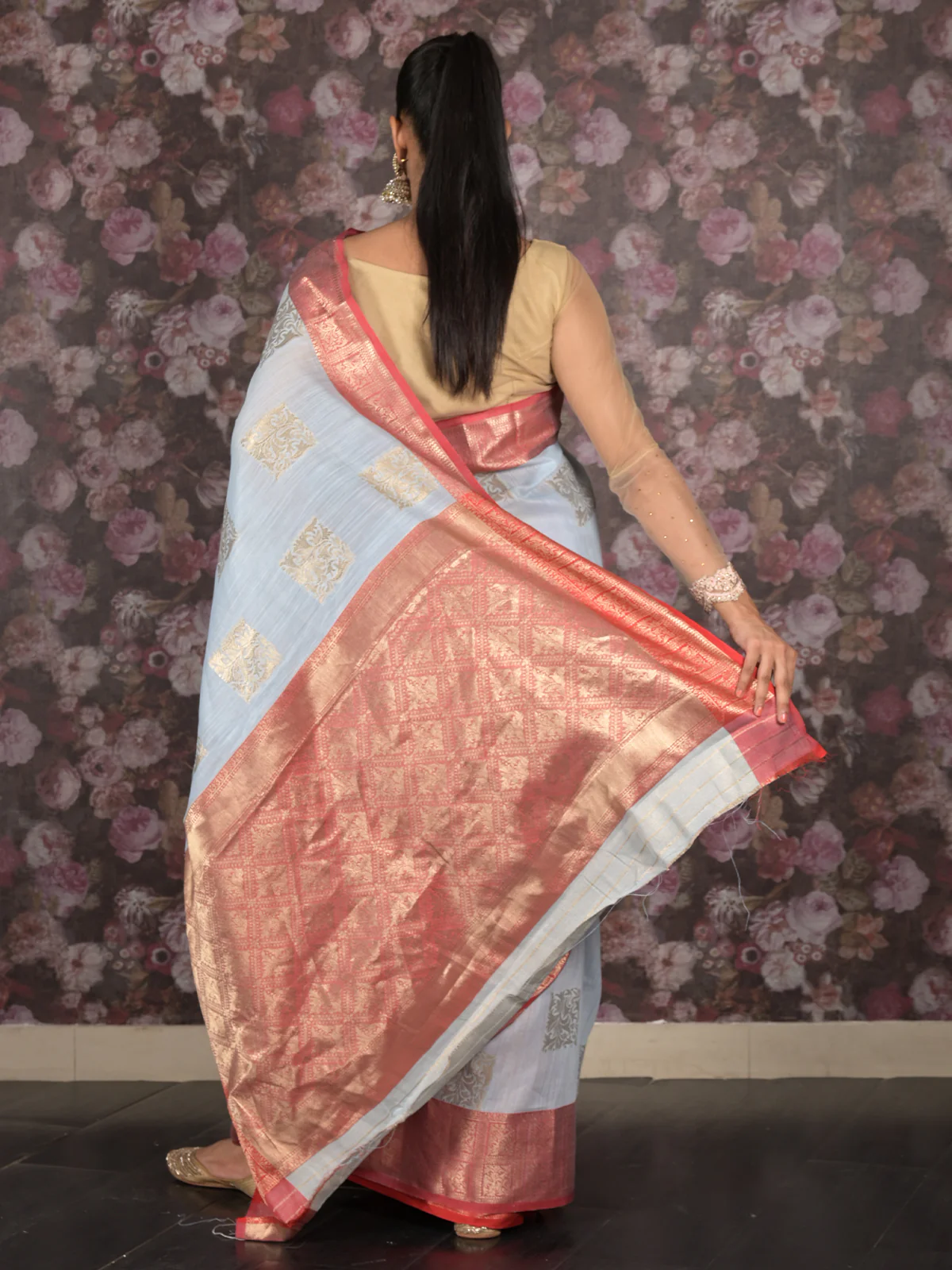 Odette Light Blue Woven Silk Blend Saree With Unstitched Blouse For Women - Image 4