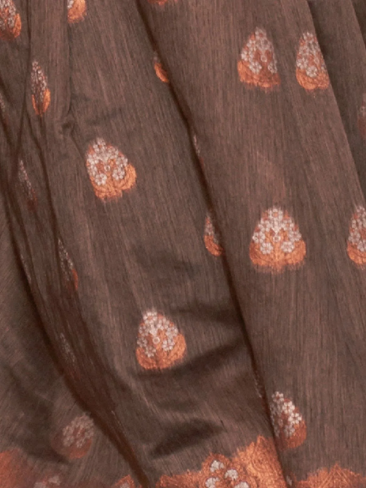 Odette Light Brown Linen Woven Saree With Unstitched Blouse For Women - Image 3
