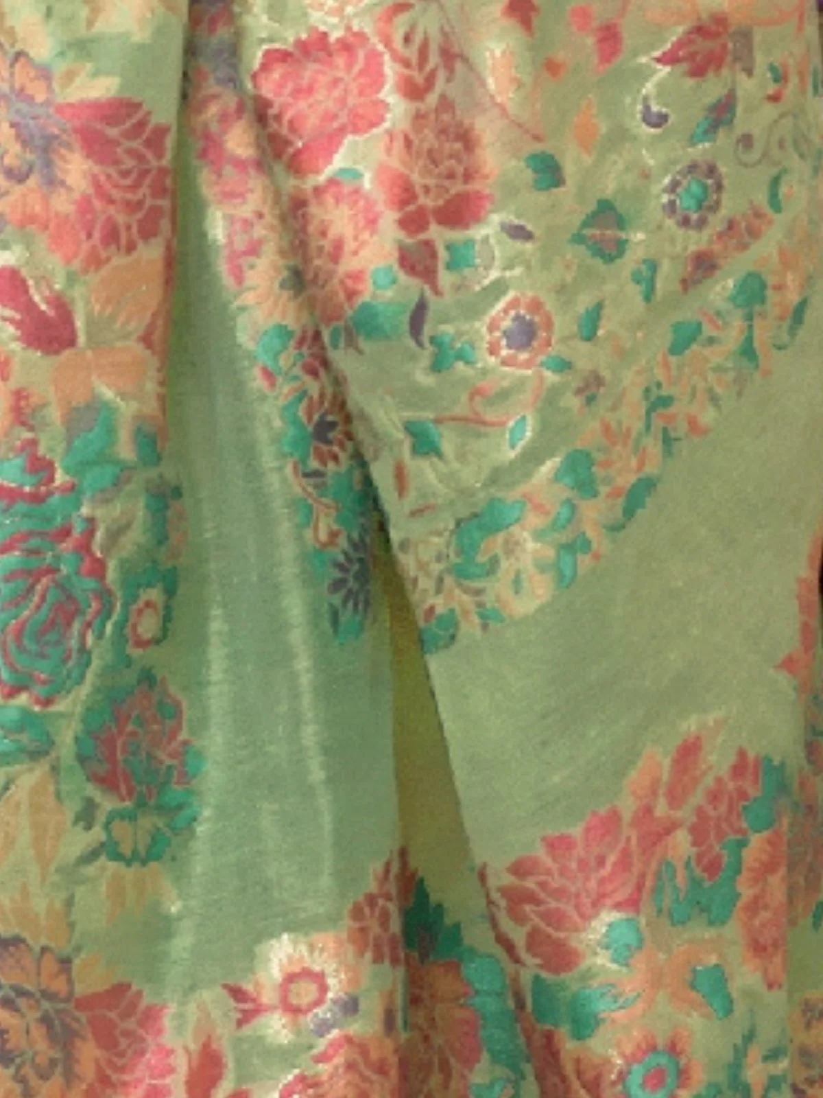 Odette Light Green And Pink Woven Design Silk Blend Saree With Unstitched Blouse For Women - Image 3