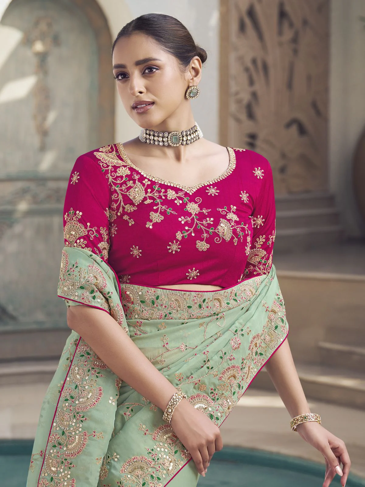 Odette Light Green Embroidered Silk Blend Saree With Unstitched Blouse For Women - Image 2