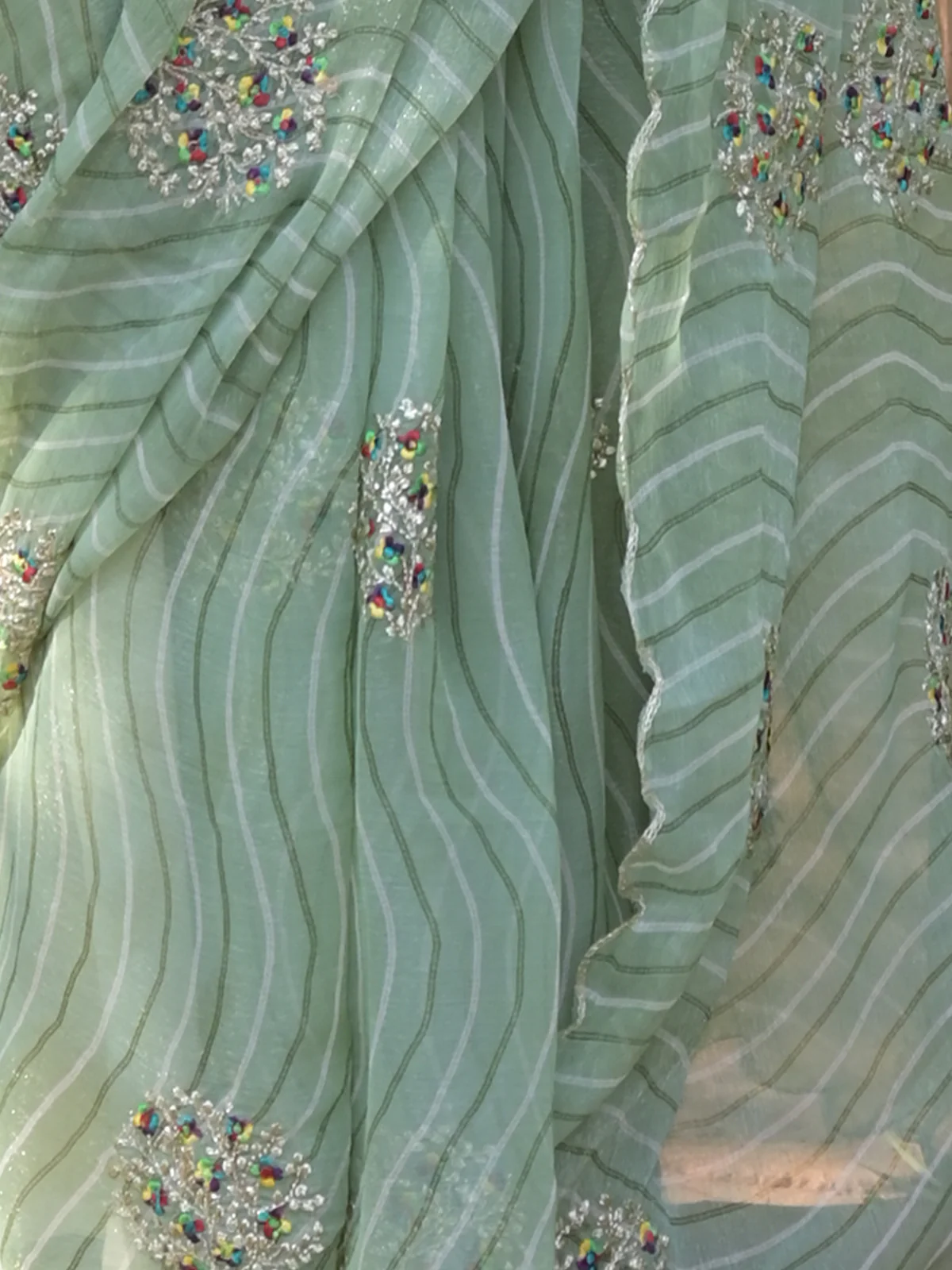 Odette Light Green Embroidered Simmar Saree with Unstitched Blouse for Women - Image 5