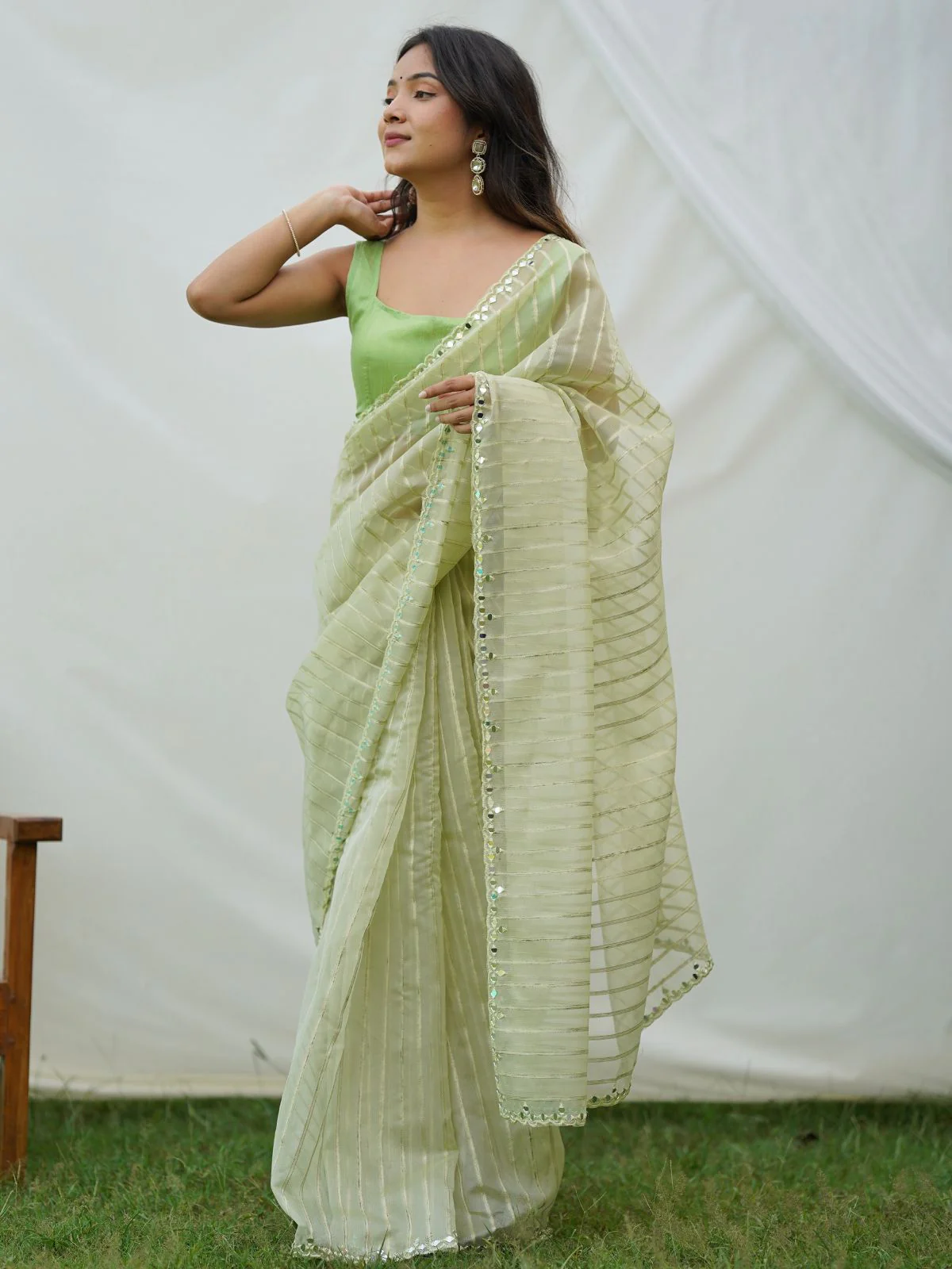 Odette Light Green Organza Mirror Work Saree With Unstitched Blouse For Women - Image 2