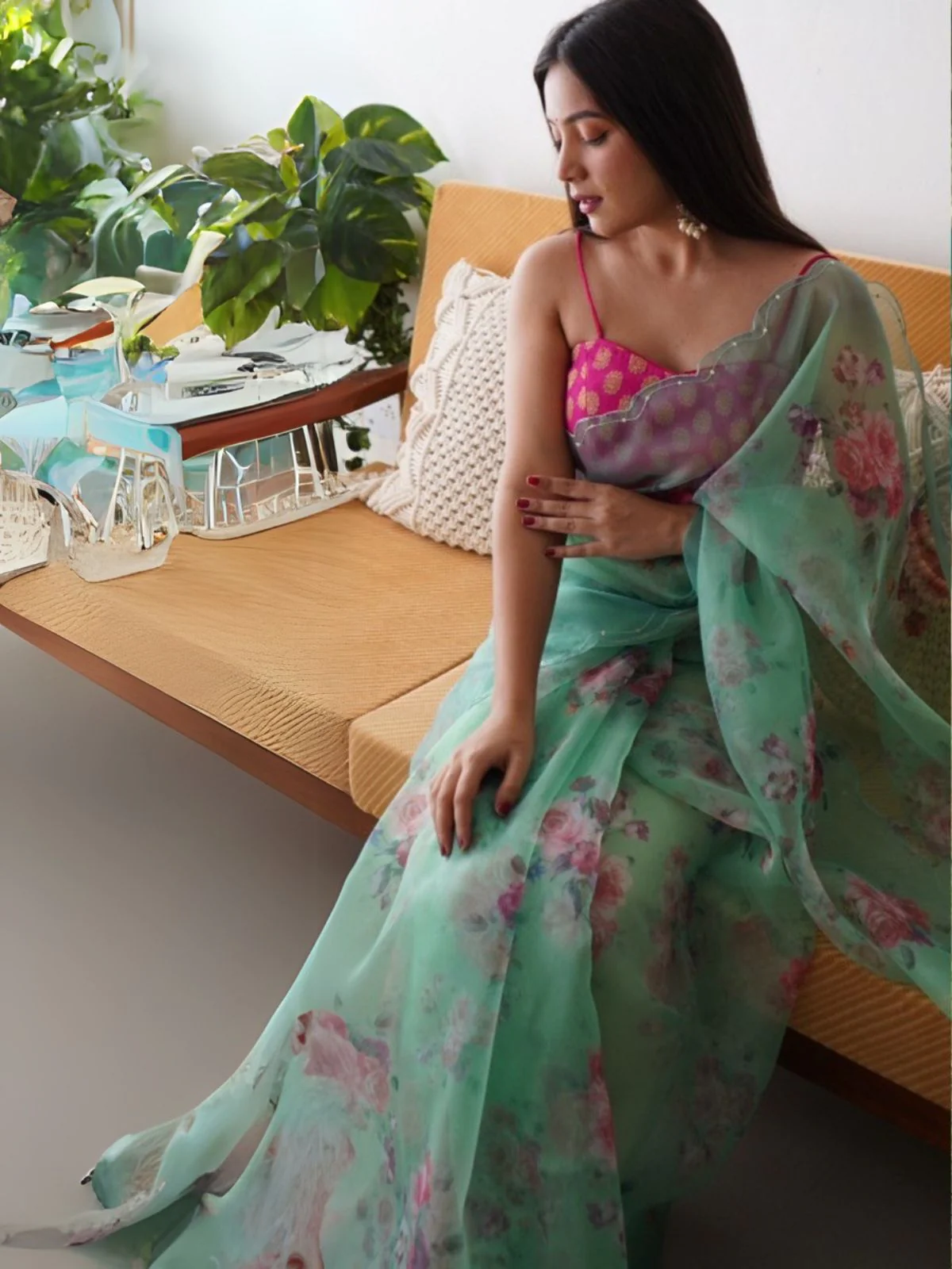 Odette Light Green Organza Printed Saree With Unstitched Blouse For Women - Image 2