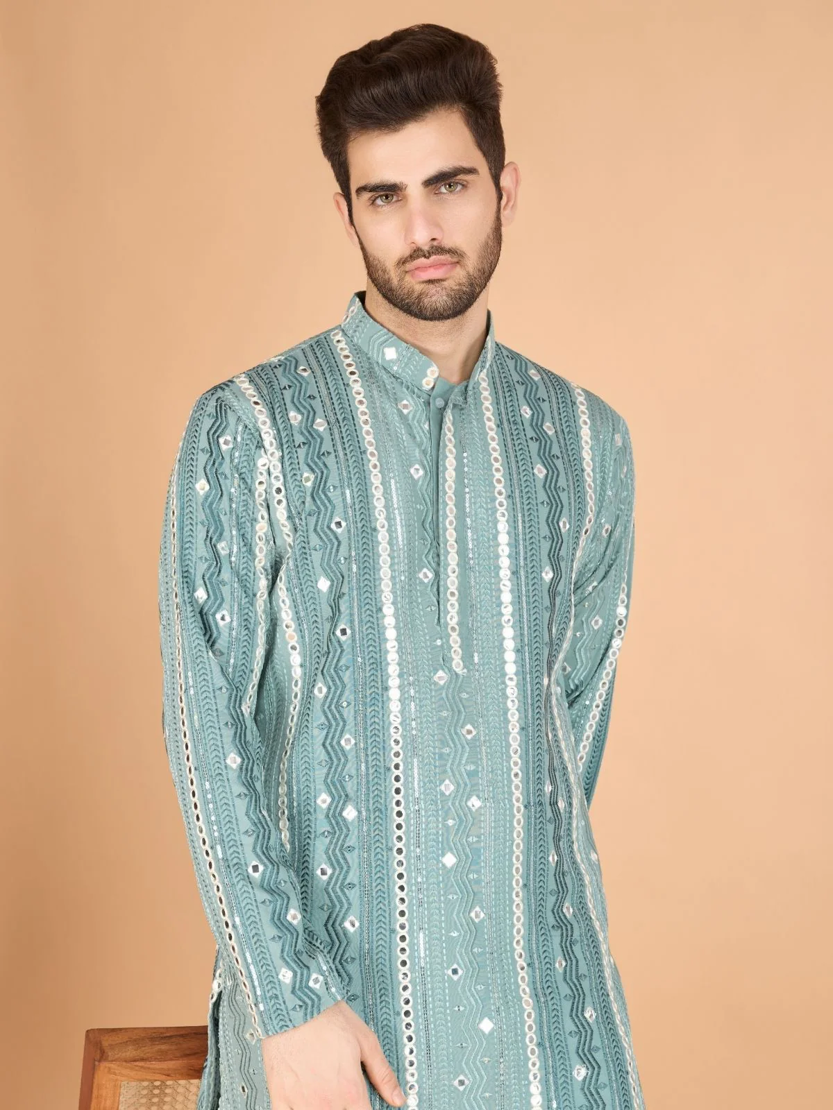 Odette Light Green Viscose Rayon Embroidered Stitched Kurta For Men - Image 4