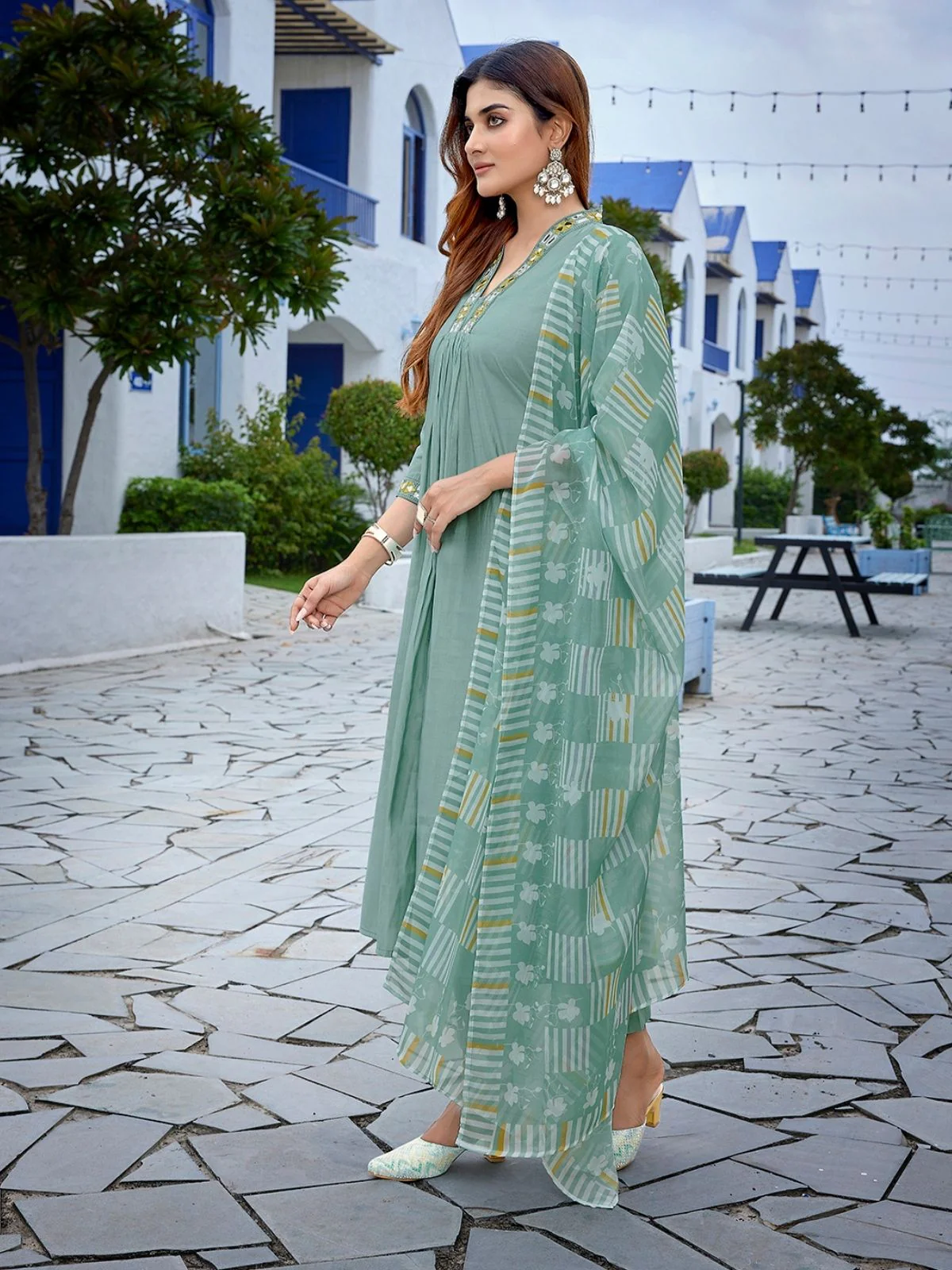 Odette Light Green Viscose Solid Stiched Kurta Set For Women - Image 2