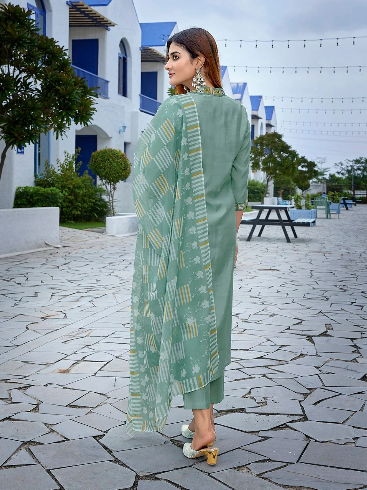 Odette Light Green Viscose Solid Stiched Kurta Set For Women - Image 3
