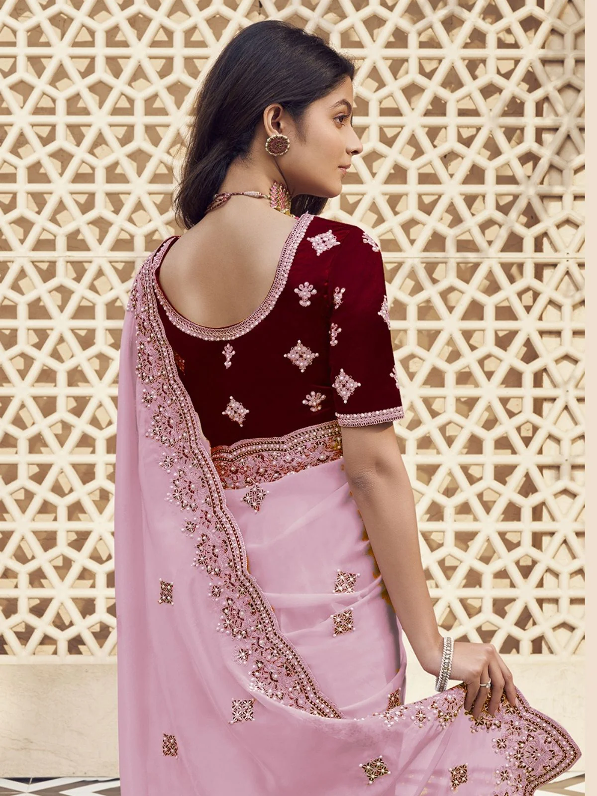 Odette Light Pink Georgette Embroidered Elegant Saree For Women - Image 2