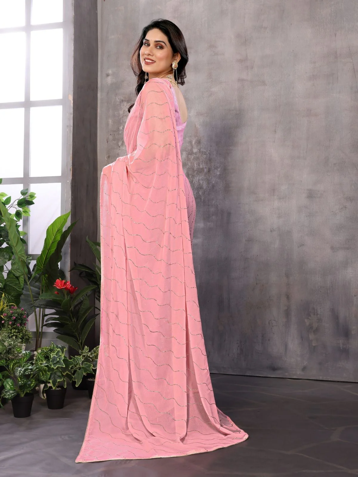 Odette Light Pink Georgette Embellished Saree For Women - Image 2