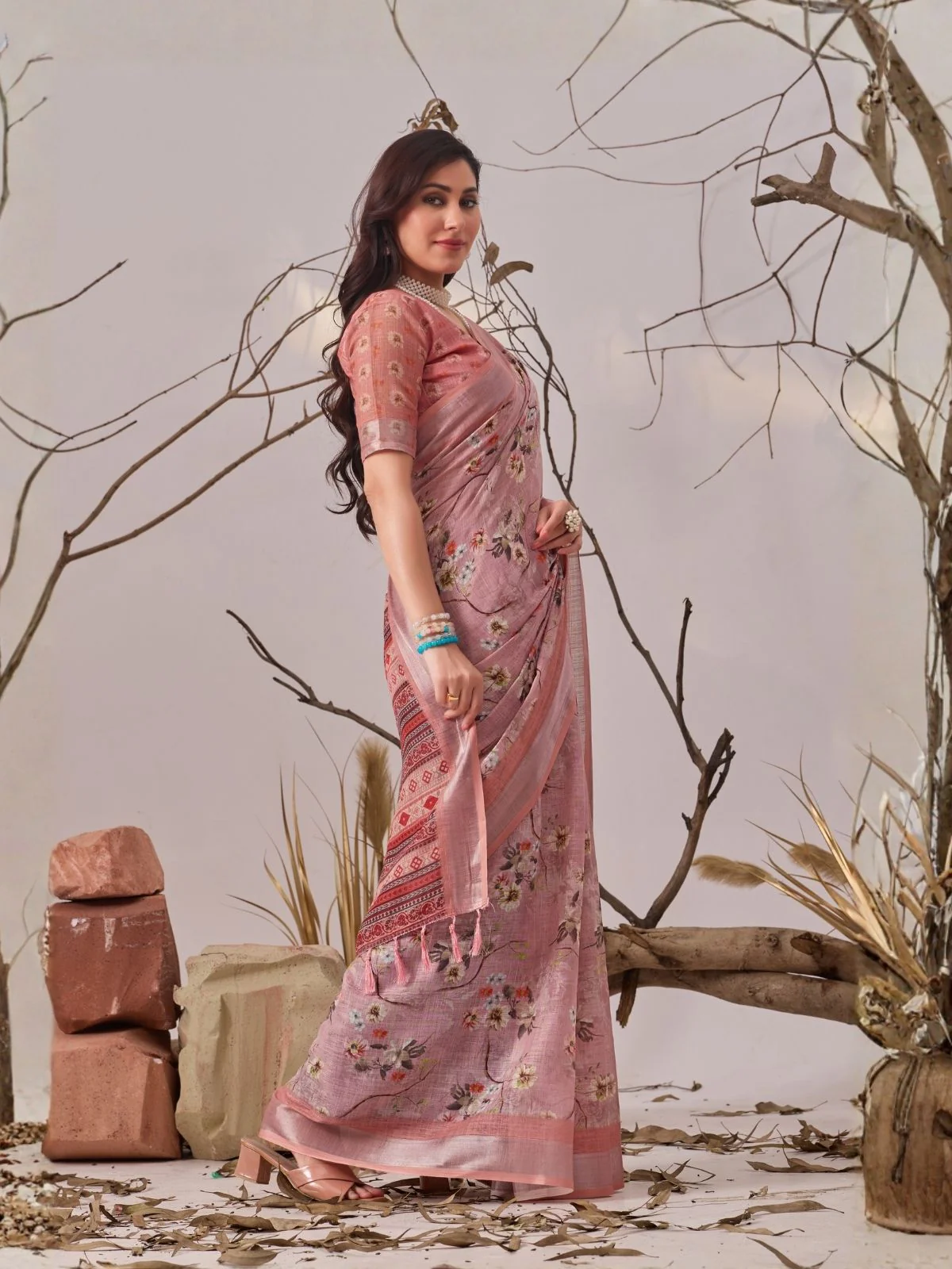 Odette Light Pink Linen Cotton Printed Saree For Women - Image 2