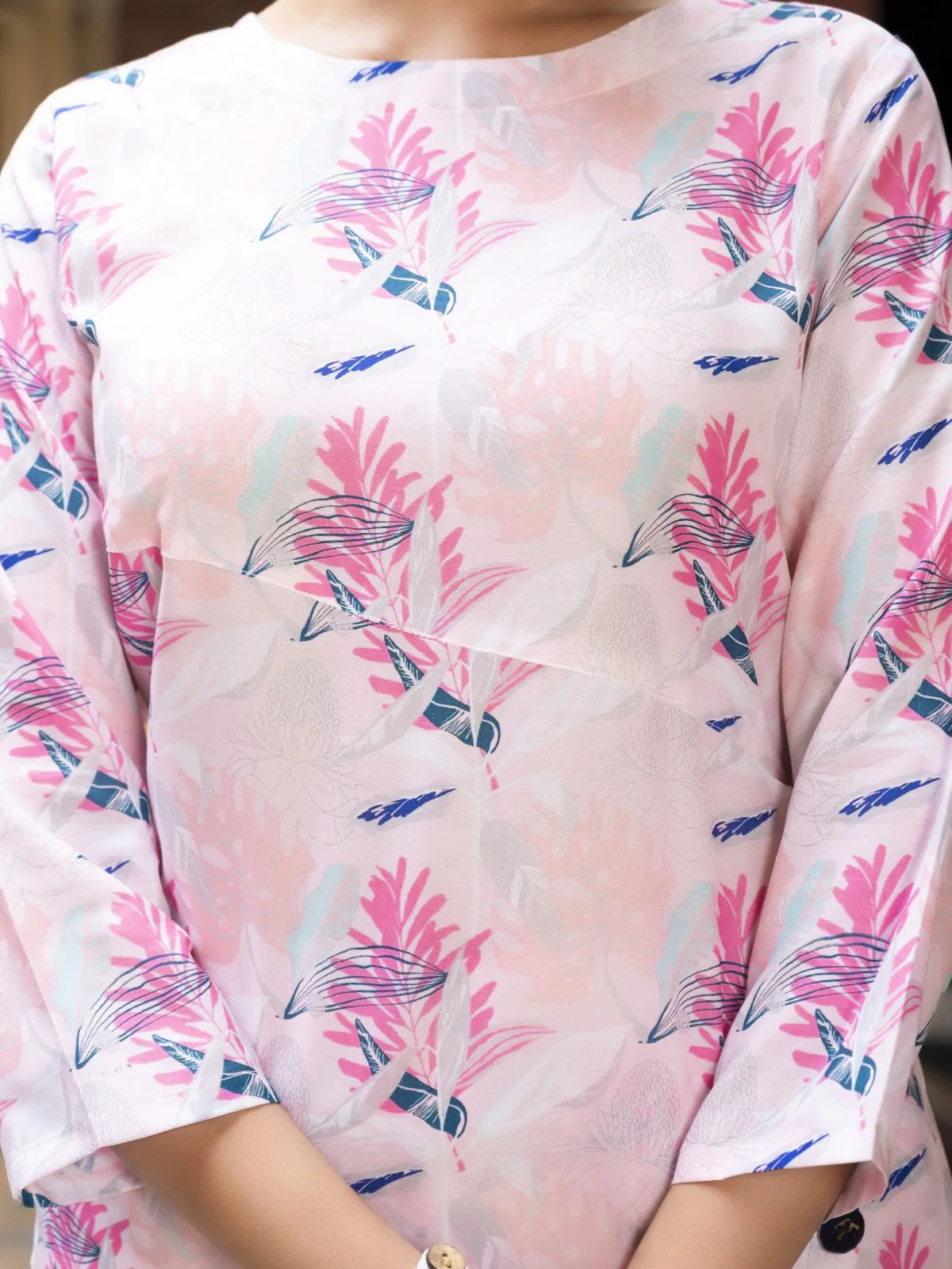 Odette Light Pink Muslin Printed Indo Western Co Ord Set For Women - Image 6