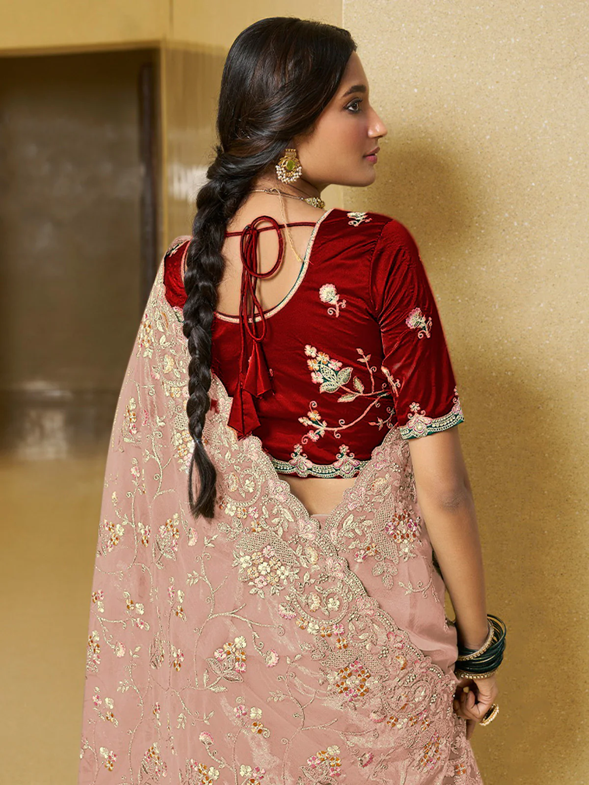 Odette Light Pink Net Embroidered Saree With Unstitched Blouse For Women - Image 3