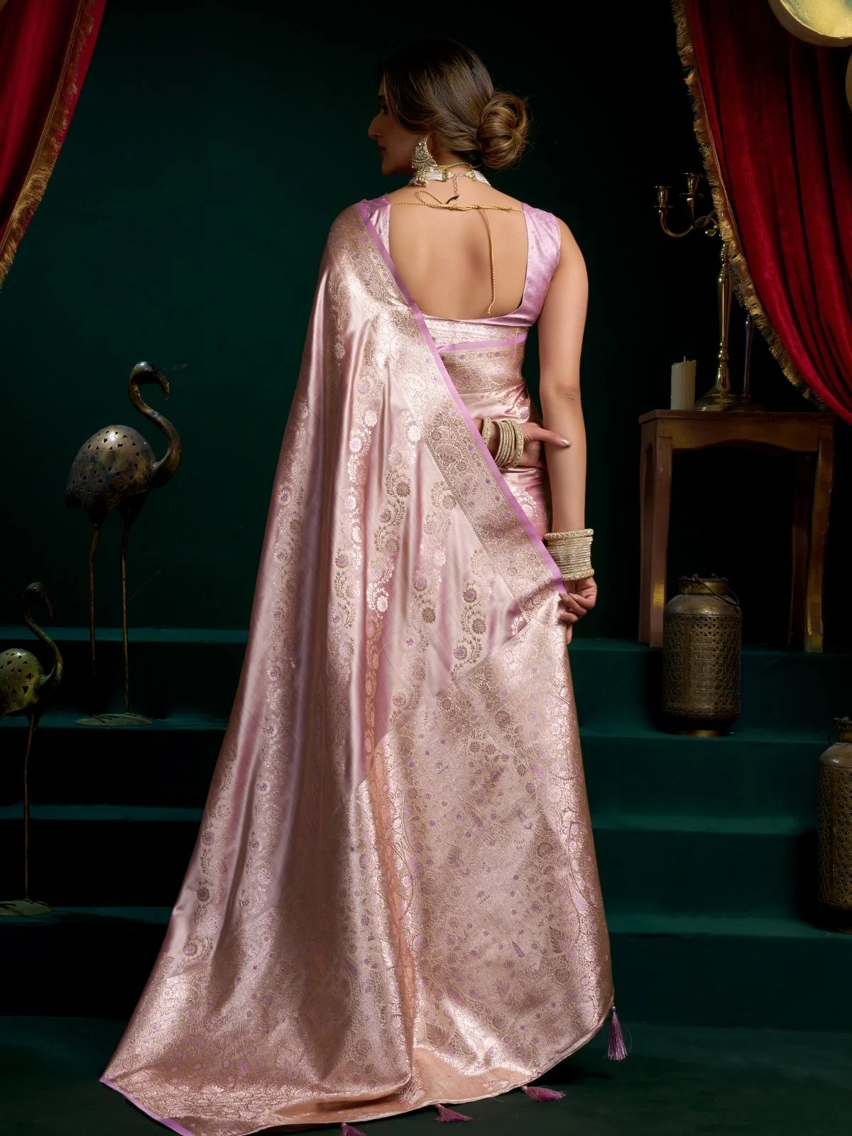 Odette Light Pink Silk Blend Woven Saree For Women - Image 4