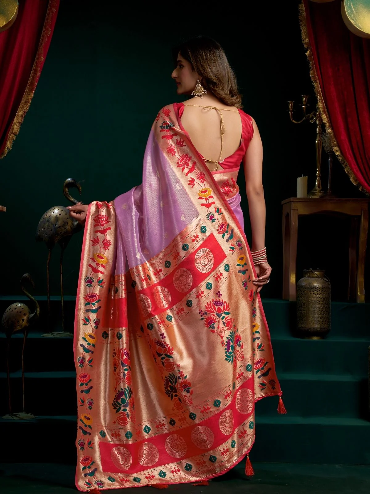 Odette Light Pink Silk Blend Woven Saree For Women - Image 4