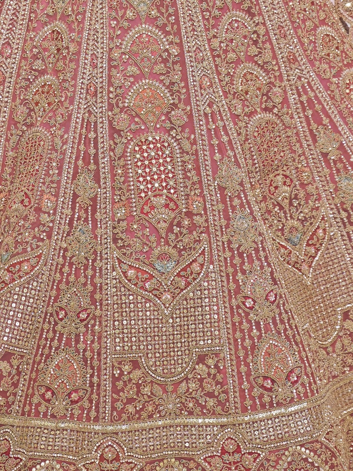 Odette Light Pink Soft Net Embroidered Semi-Stitched Lehenga With Unstitched Blouse For Women - Image 5