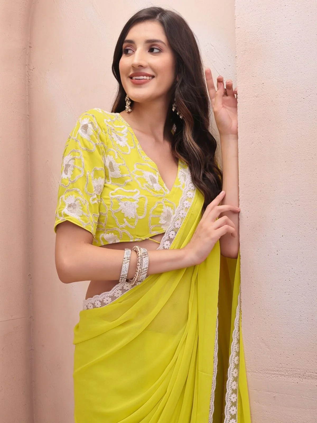 Odette Light Yellow Georgette Embroidered Saree For Women - Image 4