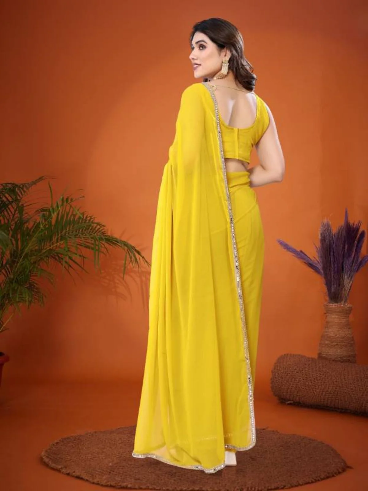 Odette Light Yellow Georgette Printed Saree For Women - Image 3