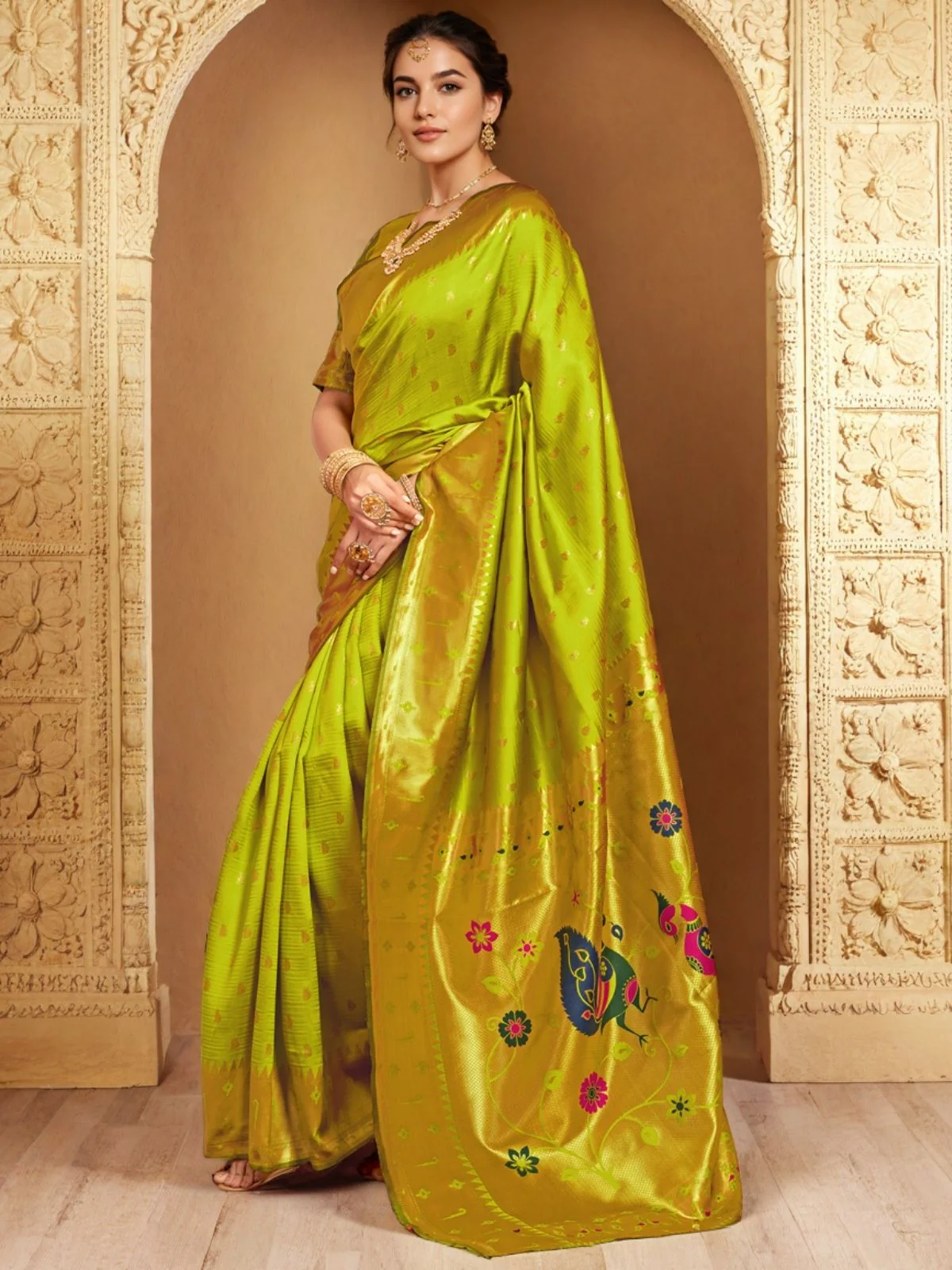 Odette Lime Green Silk Blend Woven Pithani Saree For Women - Image 3