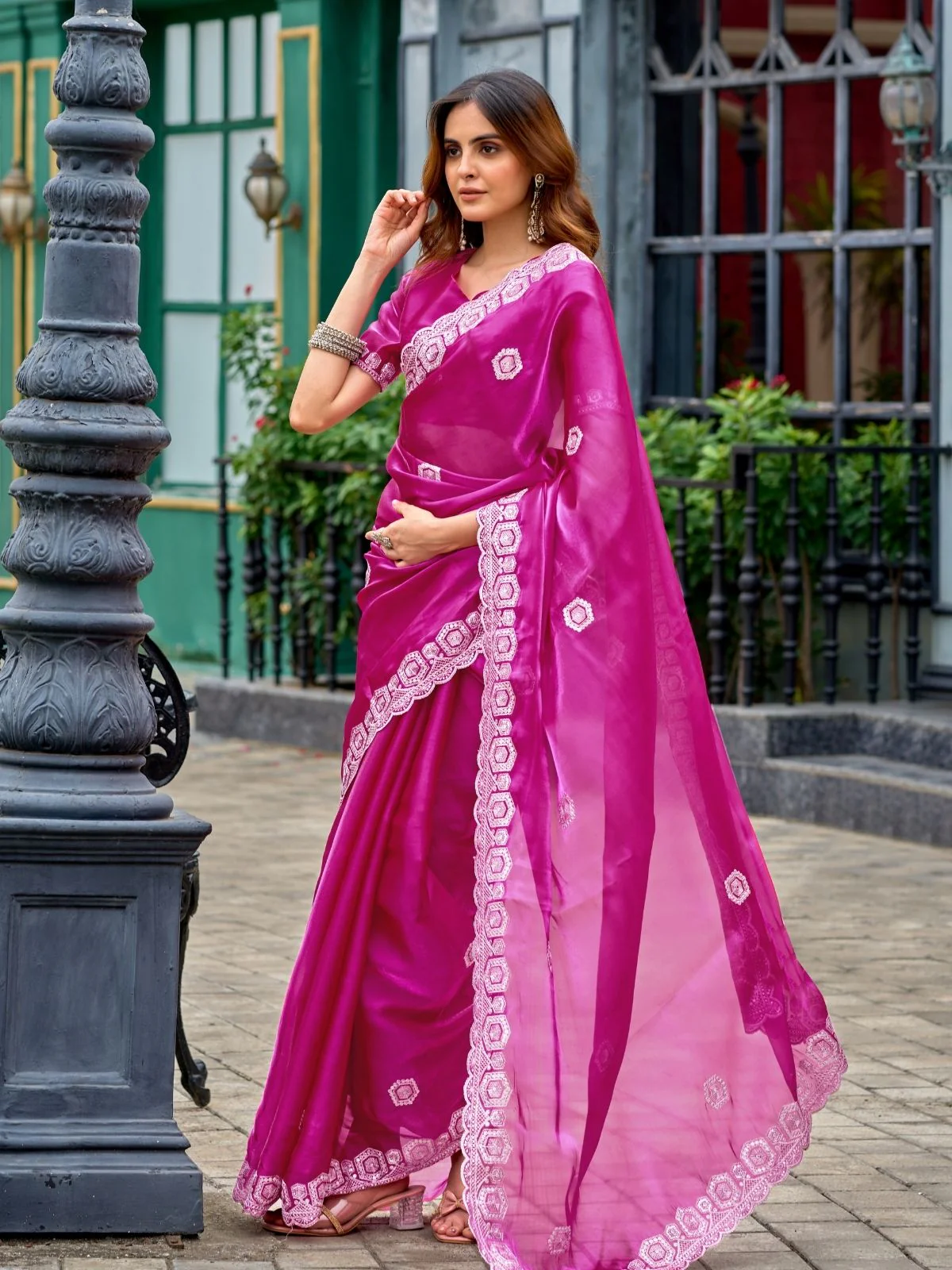 Odette Magenta Chiffon Embellished Saree For Women - Image 2