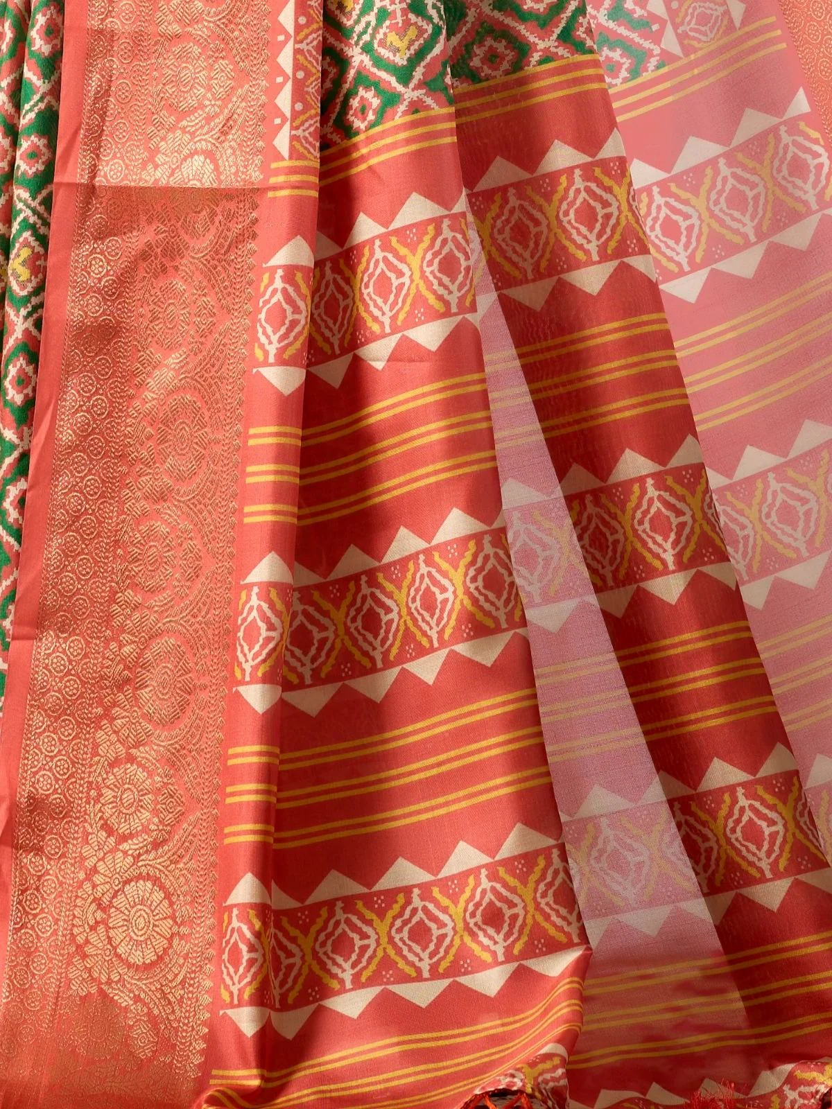 Odette Magenta Silk Blend Printed Saree For Women - Image 5
